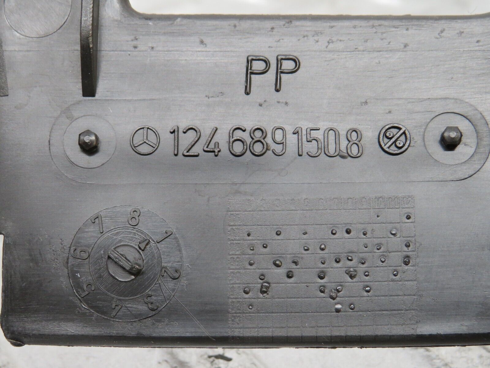 37961 Mercedes-Benz A124 320E Cabriolet Under Dash Panel Left Side 1246891508