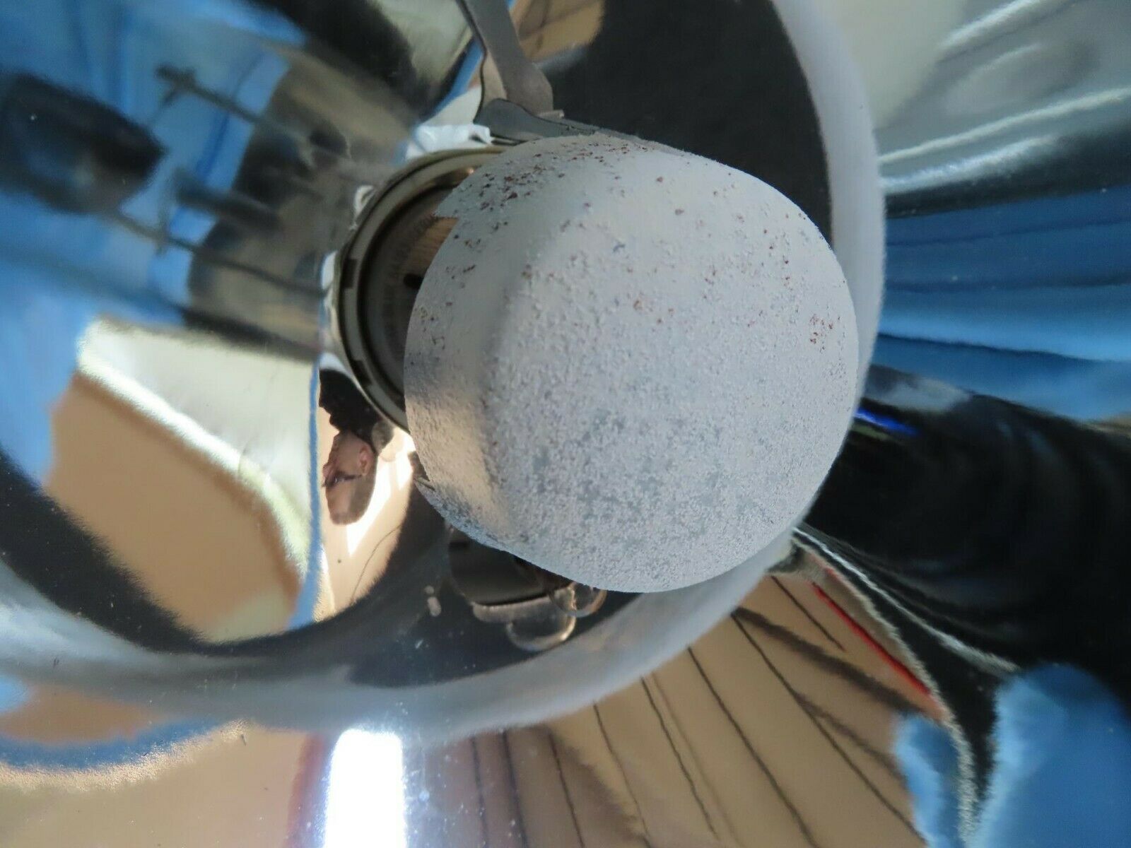 10506 Mercedes-Benz W201 190E Headlight Bosch Left Side 0301067725