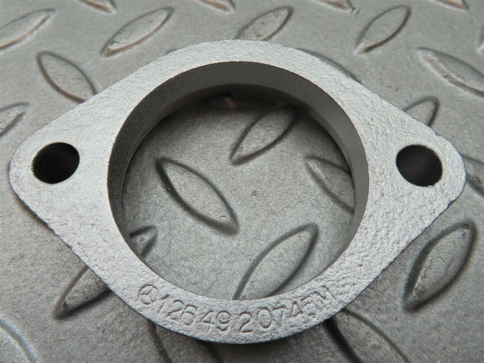 3641 Mercedes-Benz C123 280CE Exhaust Flange 1264920745