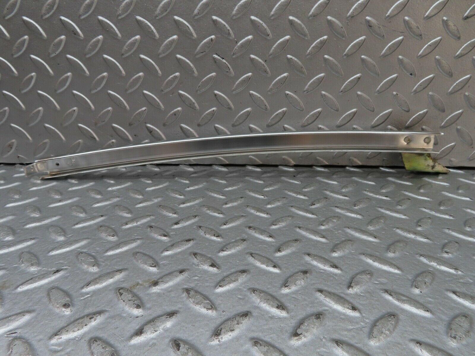 19133 Mercedes-Benz W123 300D Rear Left Door Chrome Window Channel