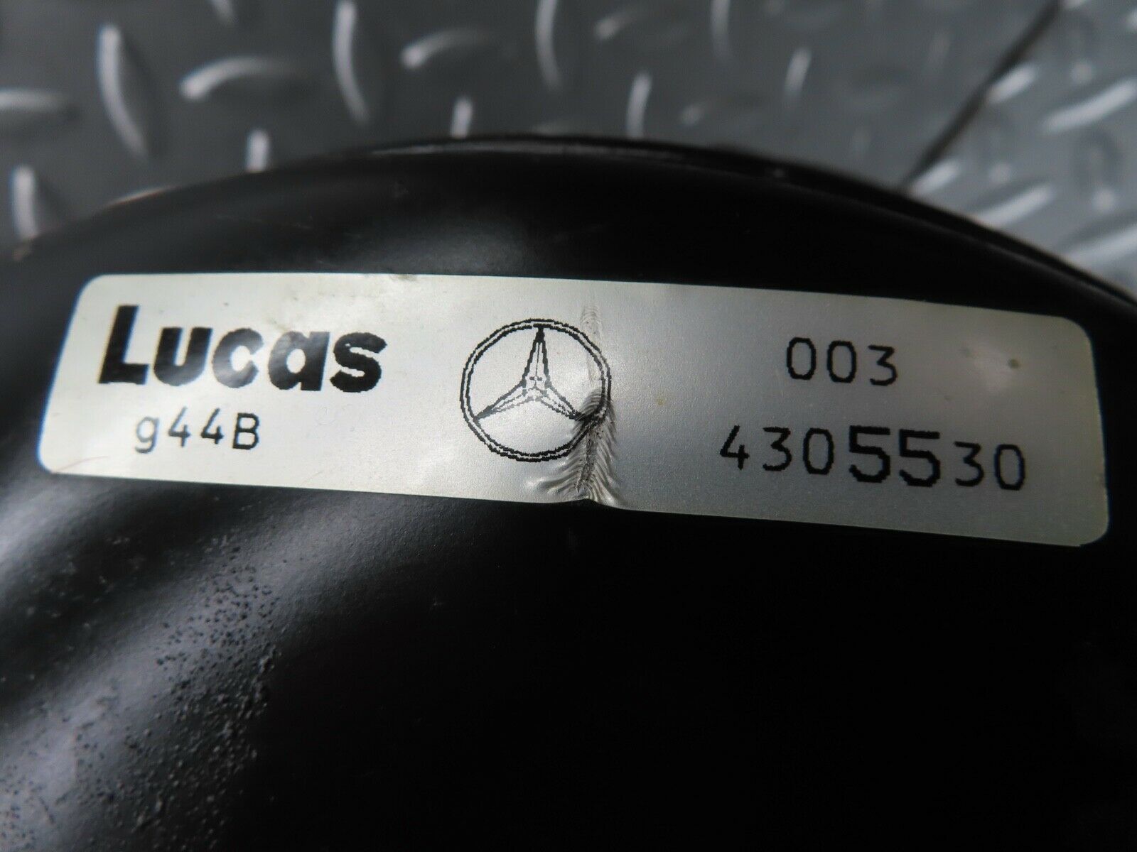 20100 Mercedes-Benz R129 300SL Coupe Brake Booster Lucas 0034305530