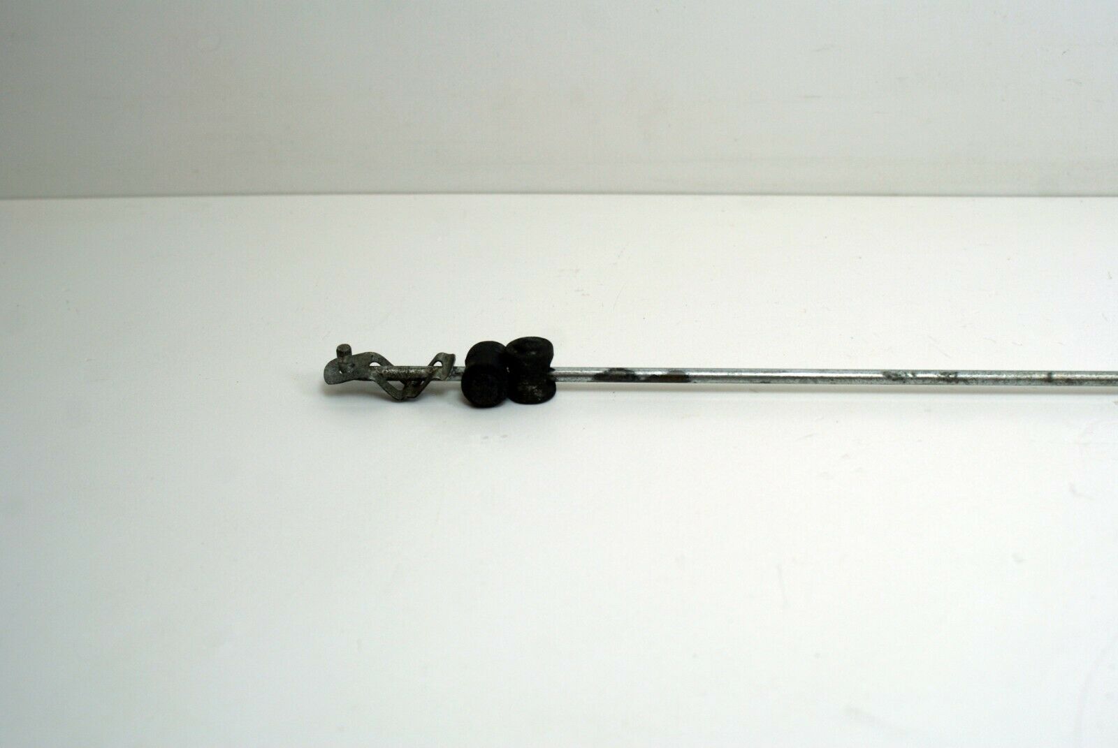 2070 Mercedes-Benz W105 219 PONTON Door Lock Control Bar Front Left