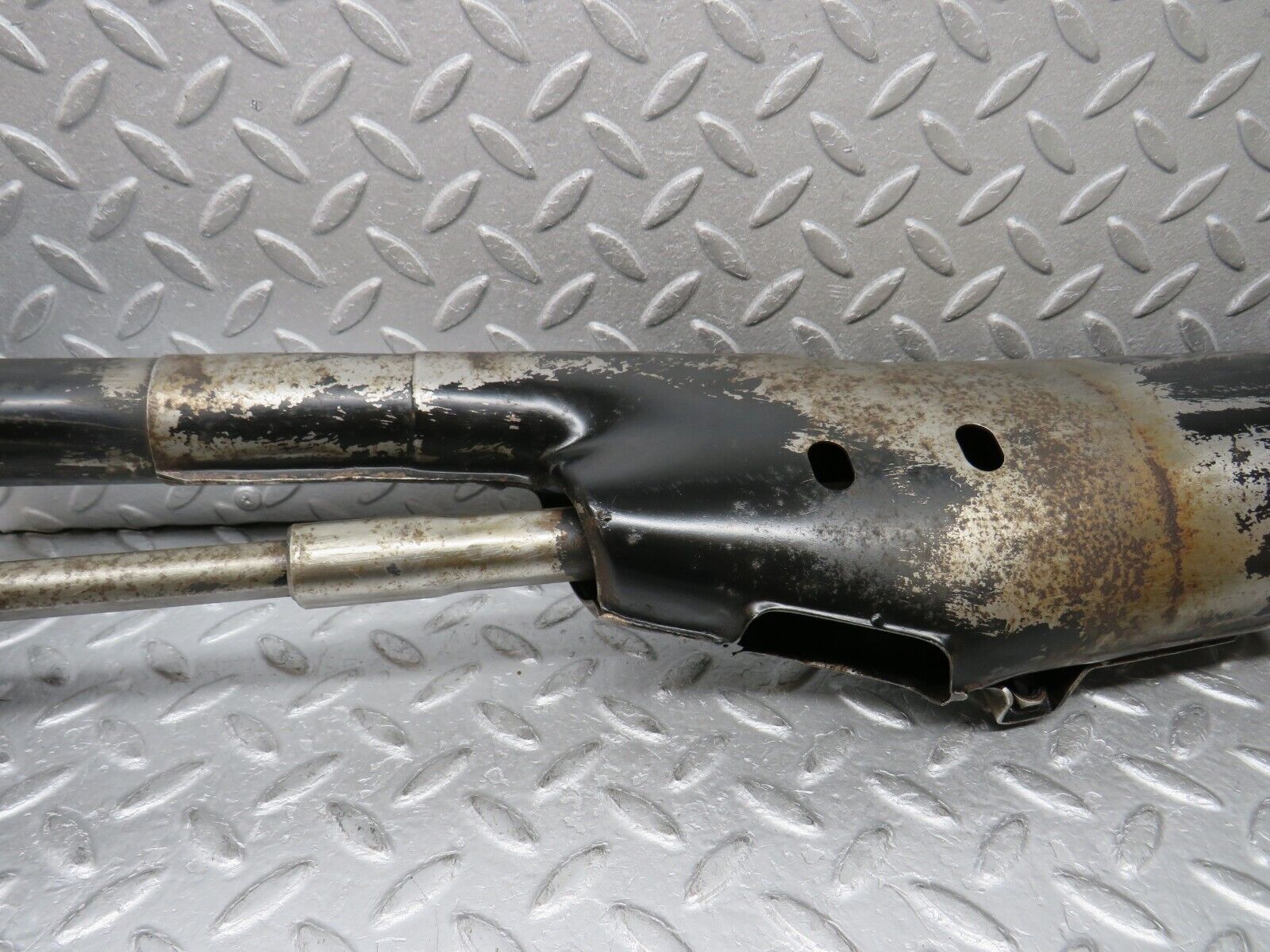 37579 Mercedes-Benz W109 300SEL Steering Column 108 R