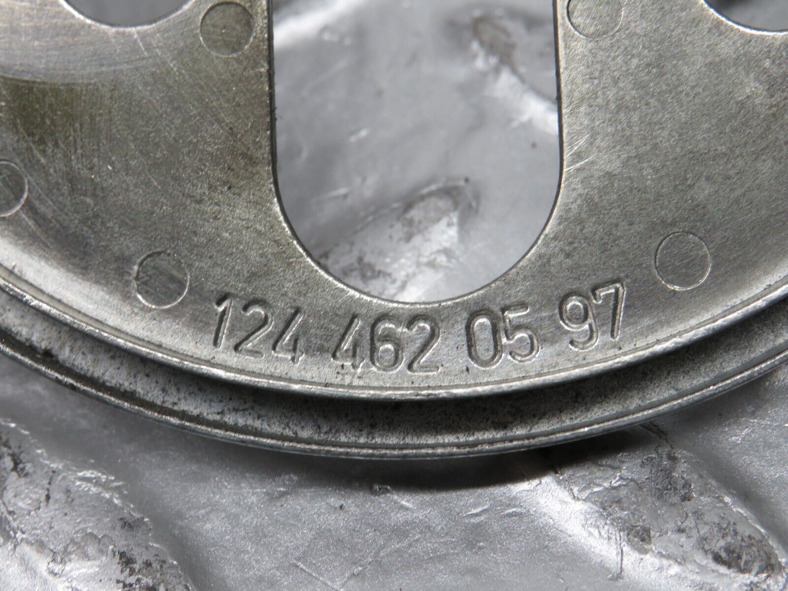 31747 Mercedes-Benz W201 190LE 1.8L Steering Wheel Contact Plate 1244620597