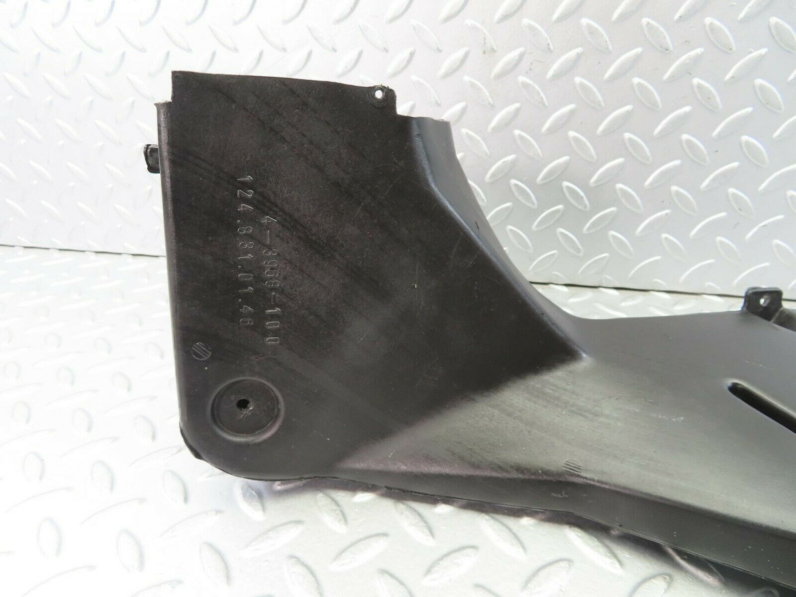 9280 Mercedes-Benz C124 300CE Coupe Heater Air Duct Vent Left Side 1248310146