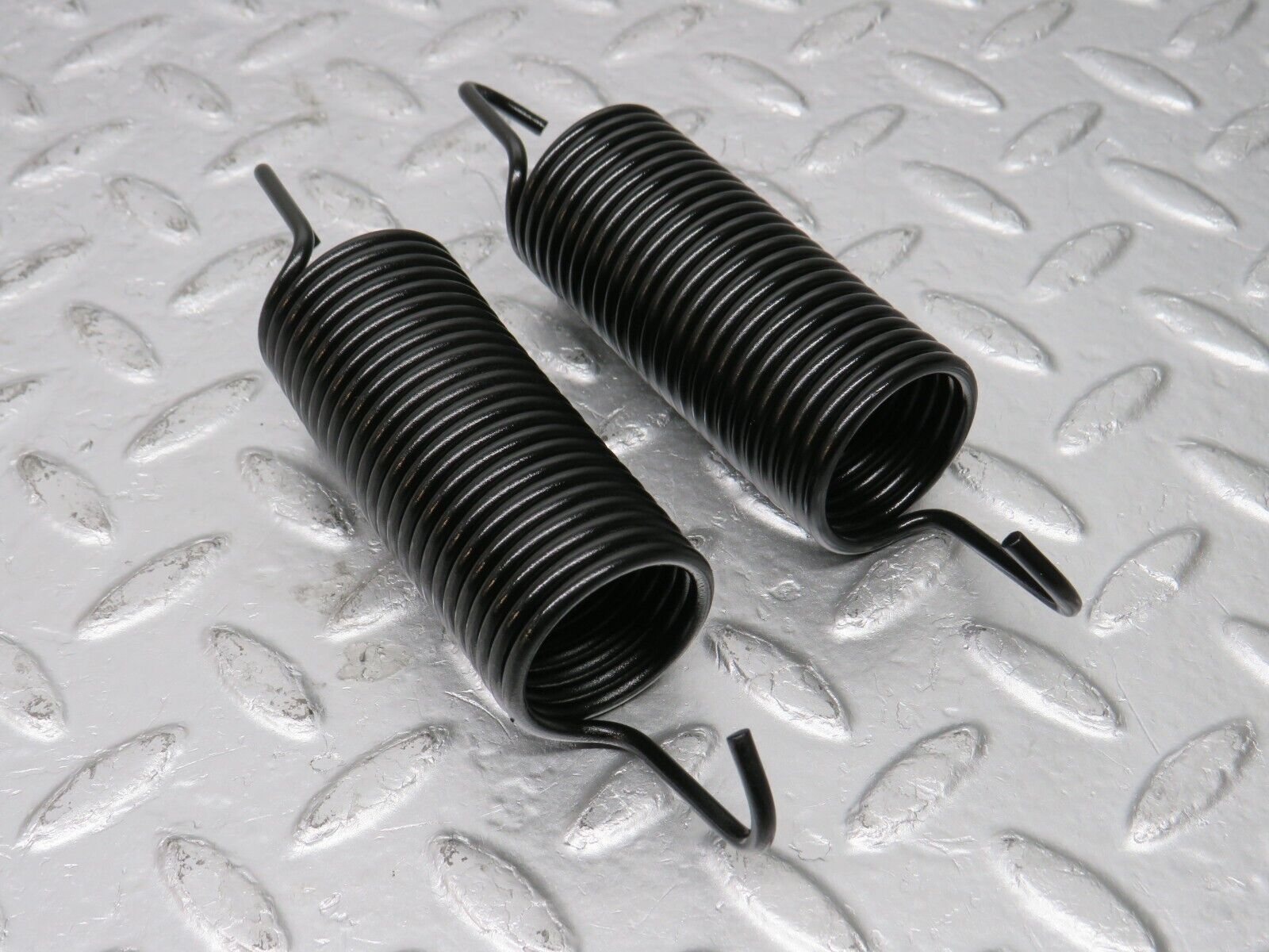 33785 Mercedes-Benz W201 190E 2.0L Trunk Lid Hinge Spring