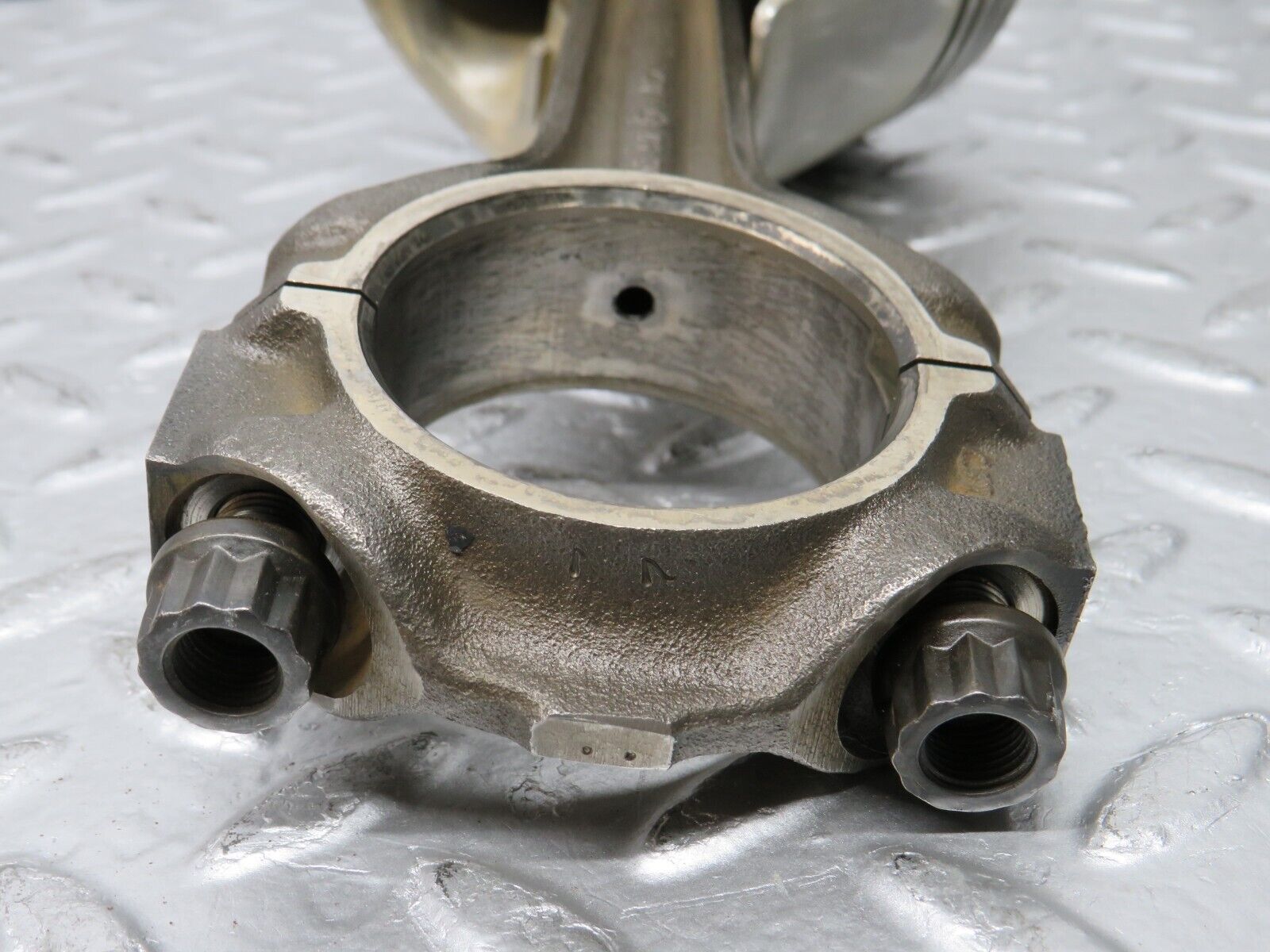 29914 Mercedes-Benz W123 230E Piston With Connecting Rod 96.47 mm 10200