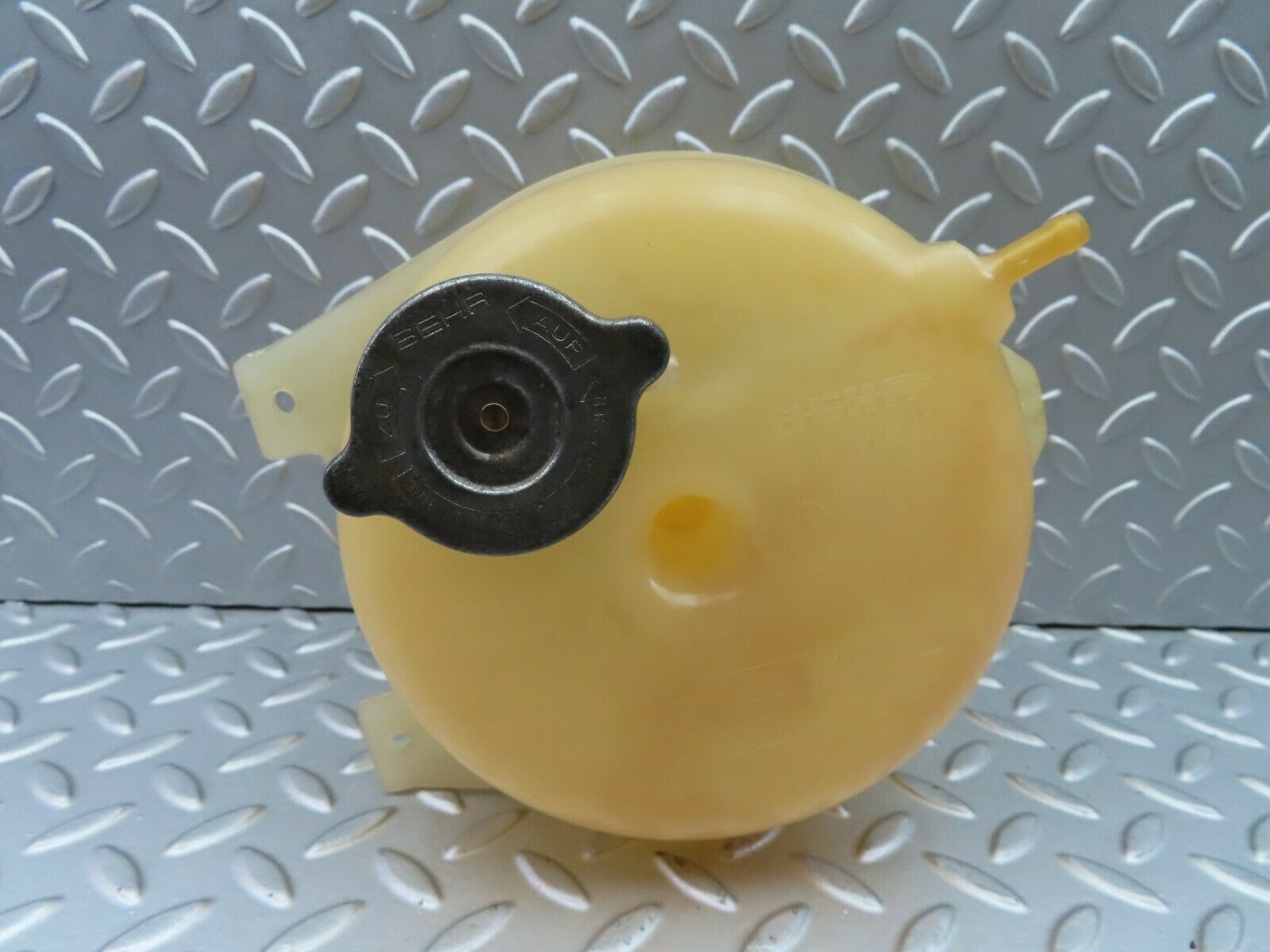 6971 Mercedes-Benz C107 350SLC Coupe Coolant Reservoir Tank Behr 1075000149