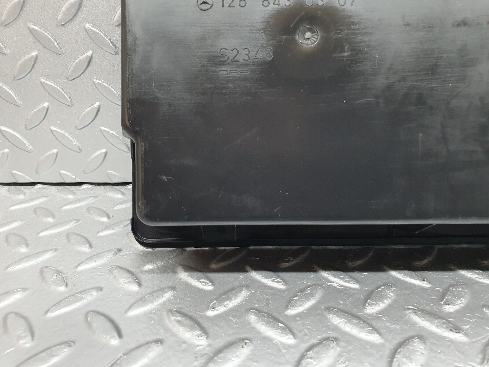 40990 Mercedes-Benz W126 300SE Rear Right Parcel Shelf Storage 1268430307