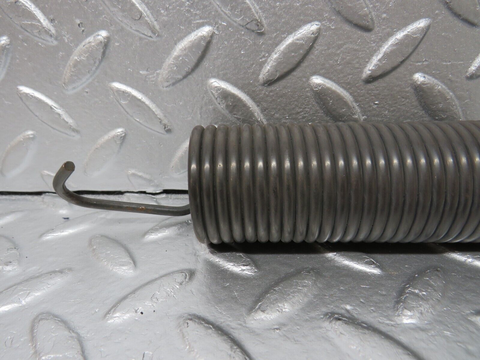 34027 Mercedes-Benz W124 260E Trunk Lid Hinge Spring