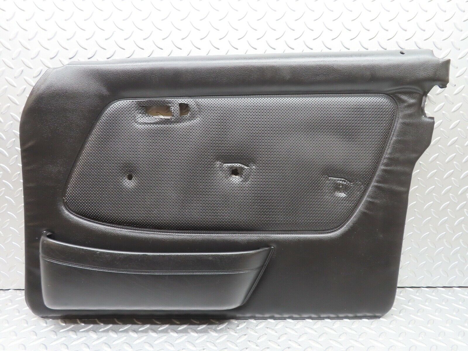 19028 Mercedes-Benz W123 300D Front Right Door Card Black