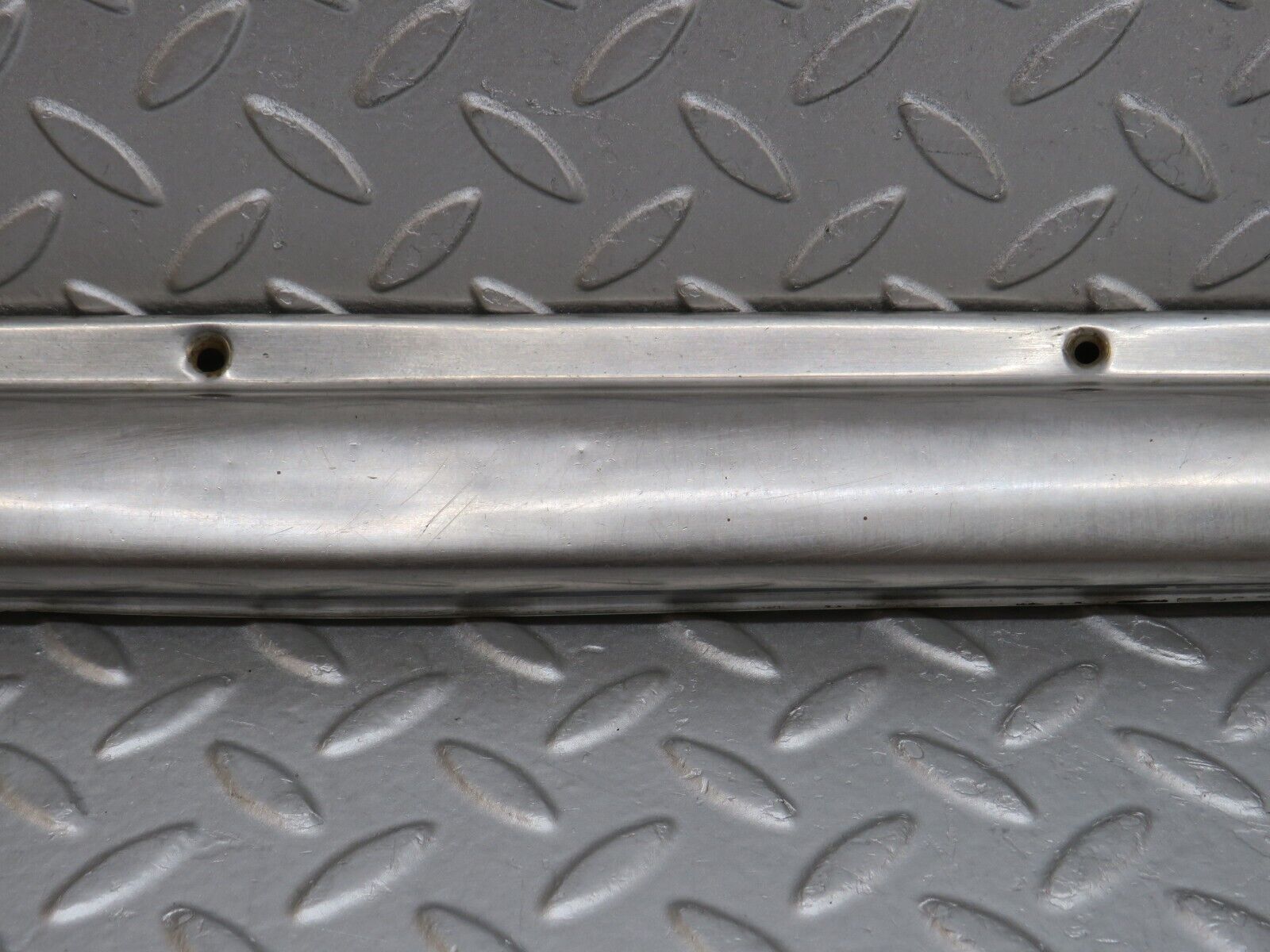 35766 Mercedes-Benz W108 Front Right Door Sill Chrome