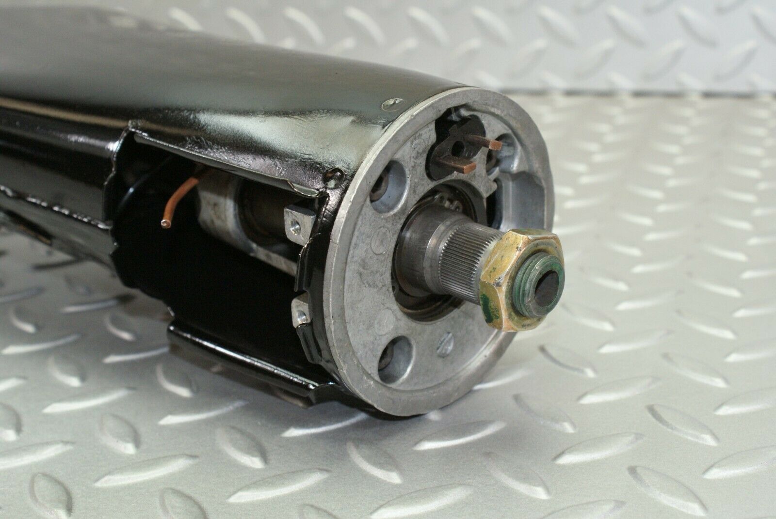 2727 Mercedes-Benz W116 350SE Steering Column