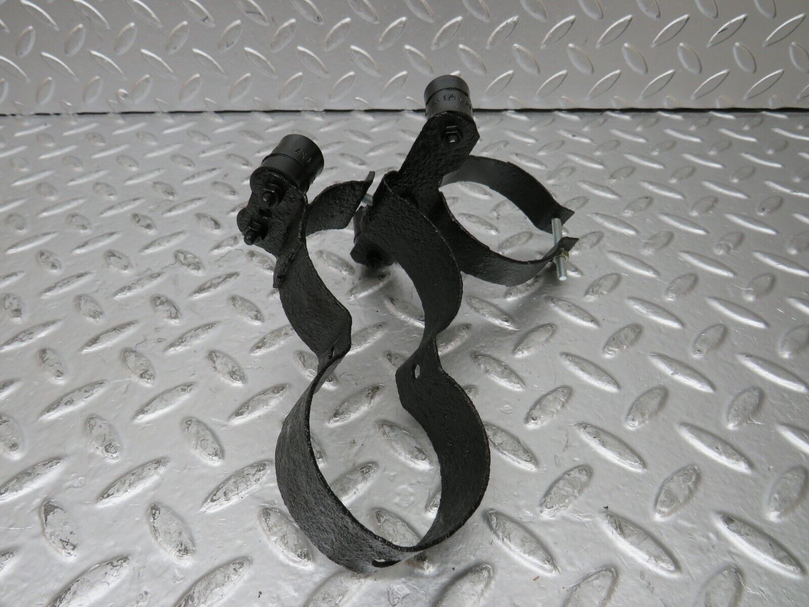 26194 Mercedes-Benz W116 450SE Fuel Pump Fuel Filter Bracket Holder