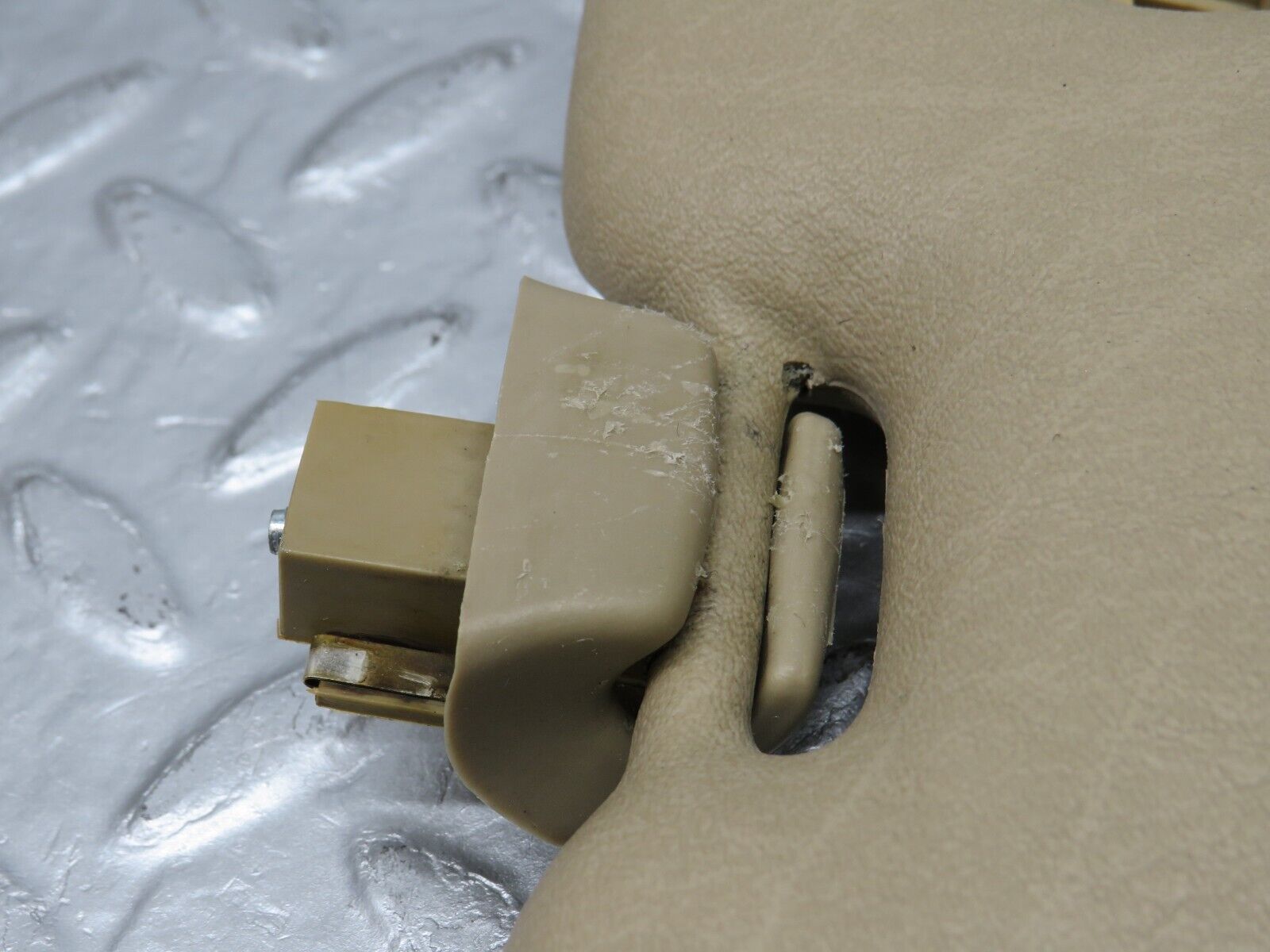 38469 Mercedes-Benz R129 280SL Coupe Sun Visor Right Side Beige