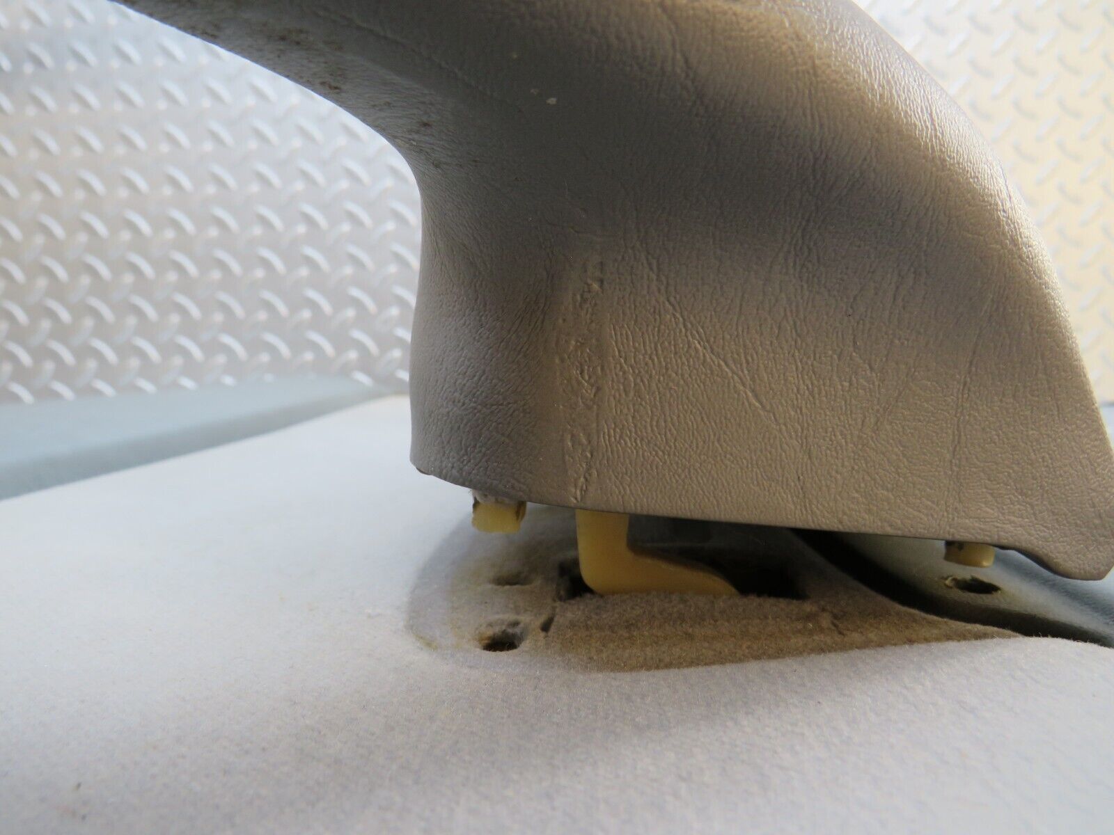 32341 Mercedes-Benz S124 300TE Wagon Rear Right Door Card Grey