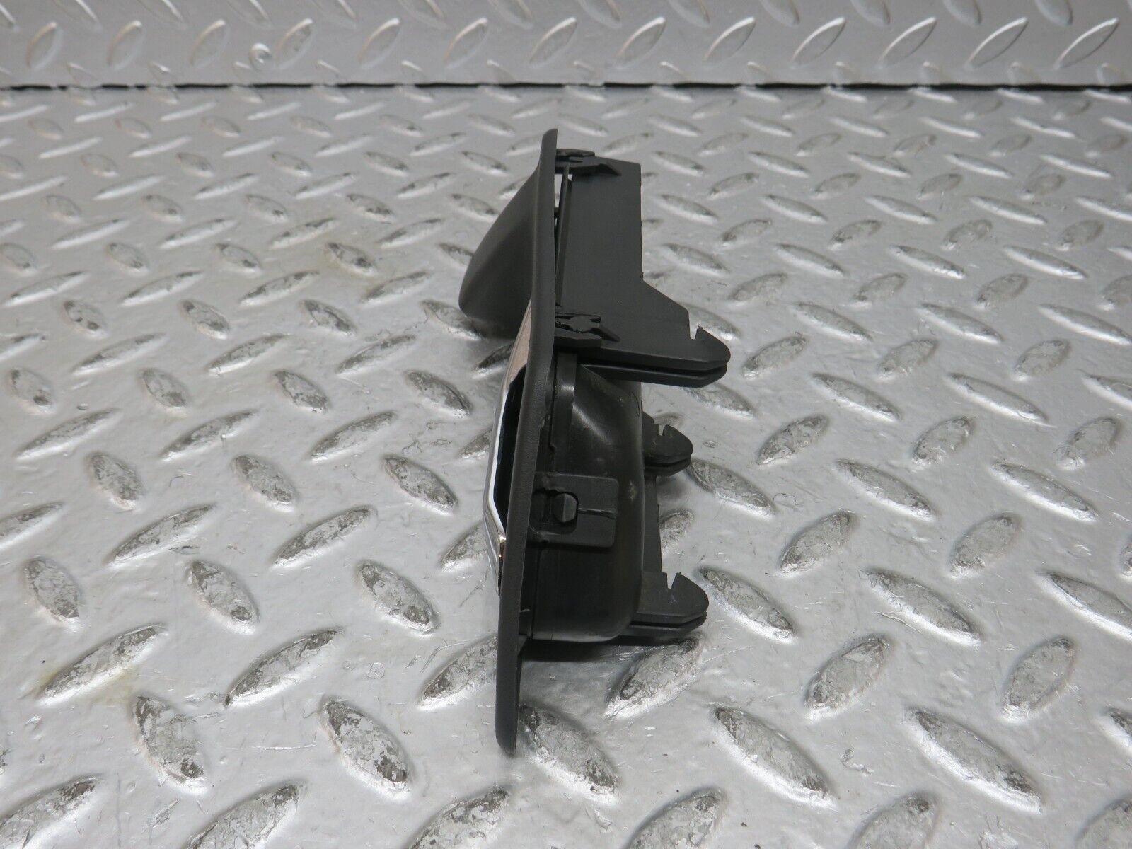 27517 Mercedes-Benz S124 300TE Front Left Interior Door Handle 1247600161