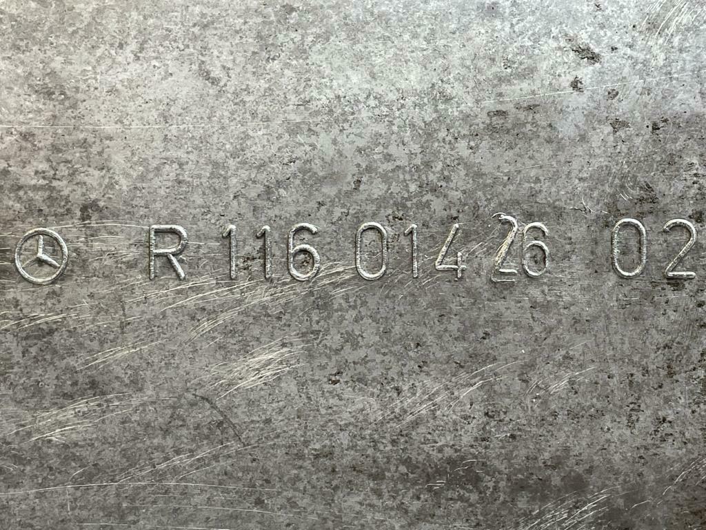 0017 Mercedes-Benz W116 350 SE Oil Pan Oil Sump 1160142602