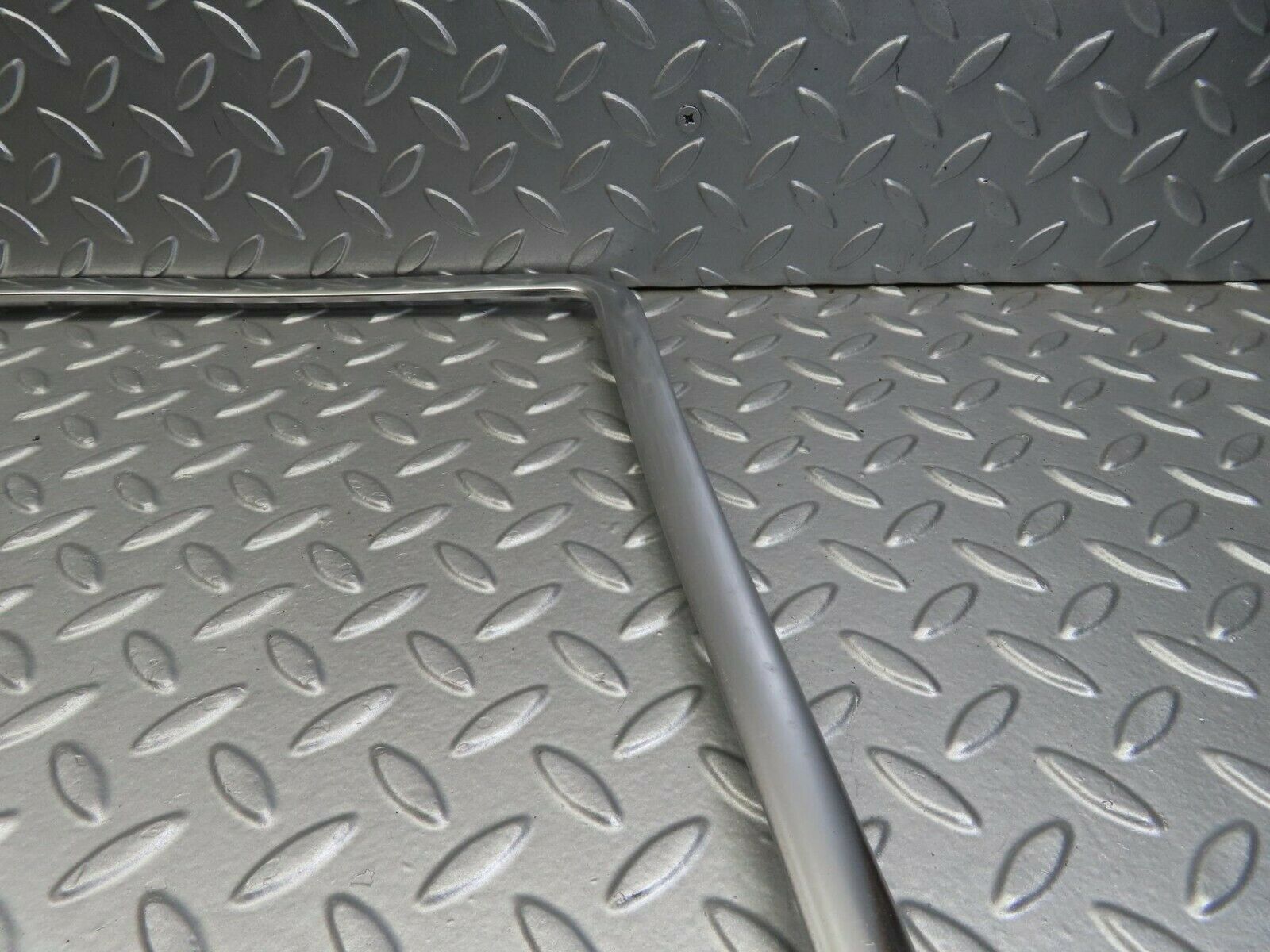 10143 Mercedes-Benz C123 230CE Coupe Front Windscreen Chrome Trim