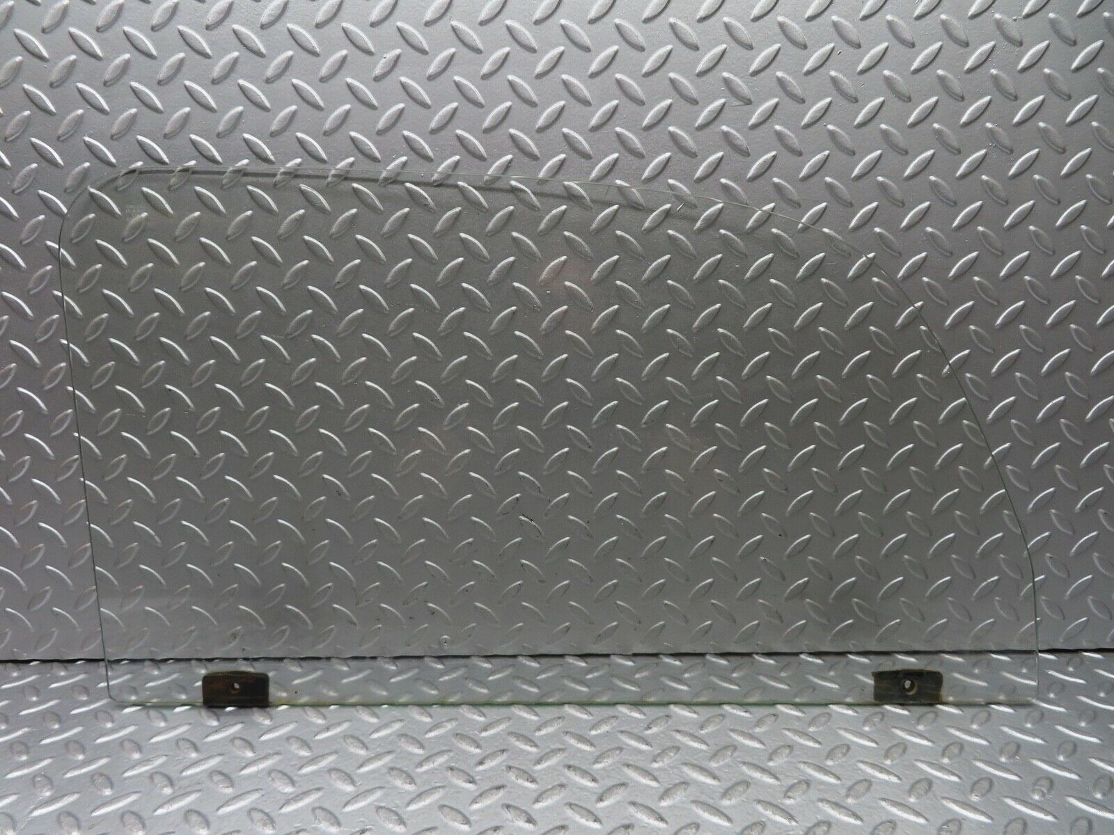 19020 Mercedes-Benz W120 W121 Ponton Rear Left Door Window Glass