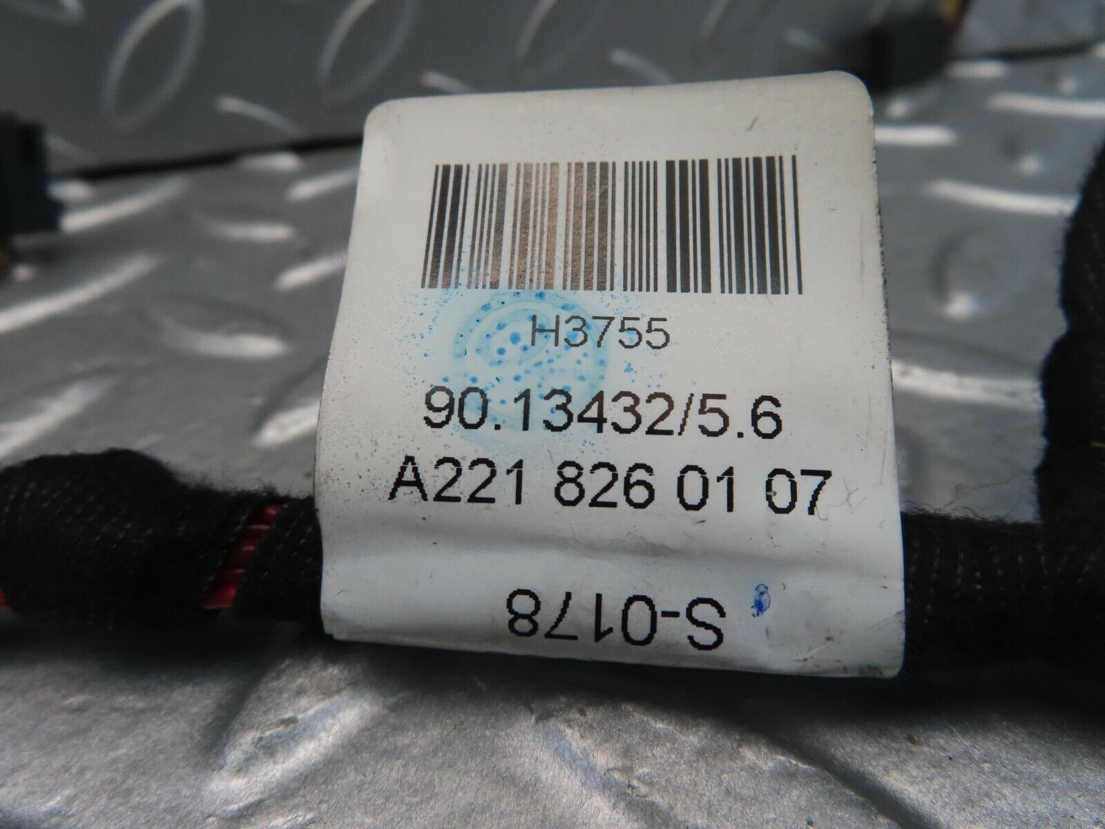 11281 Mercedes-Benz W221 S320 Heater Flap Actuator Wiring Loom 2218260107