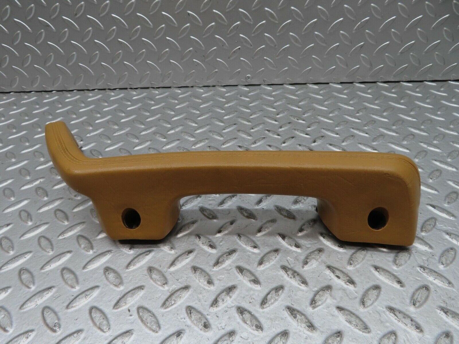 15845 Mercedes-Benz W123 280E Rear Right Interior Door Handle Beige 1239701801