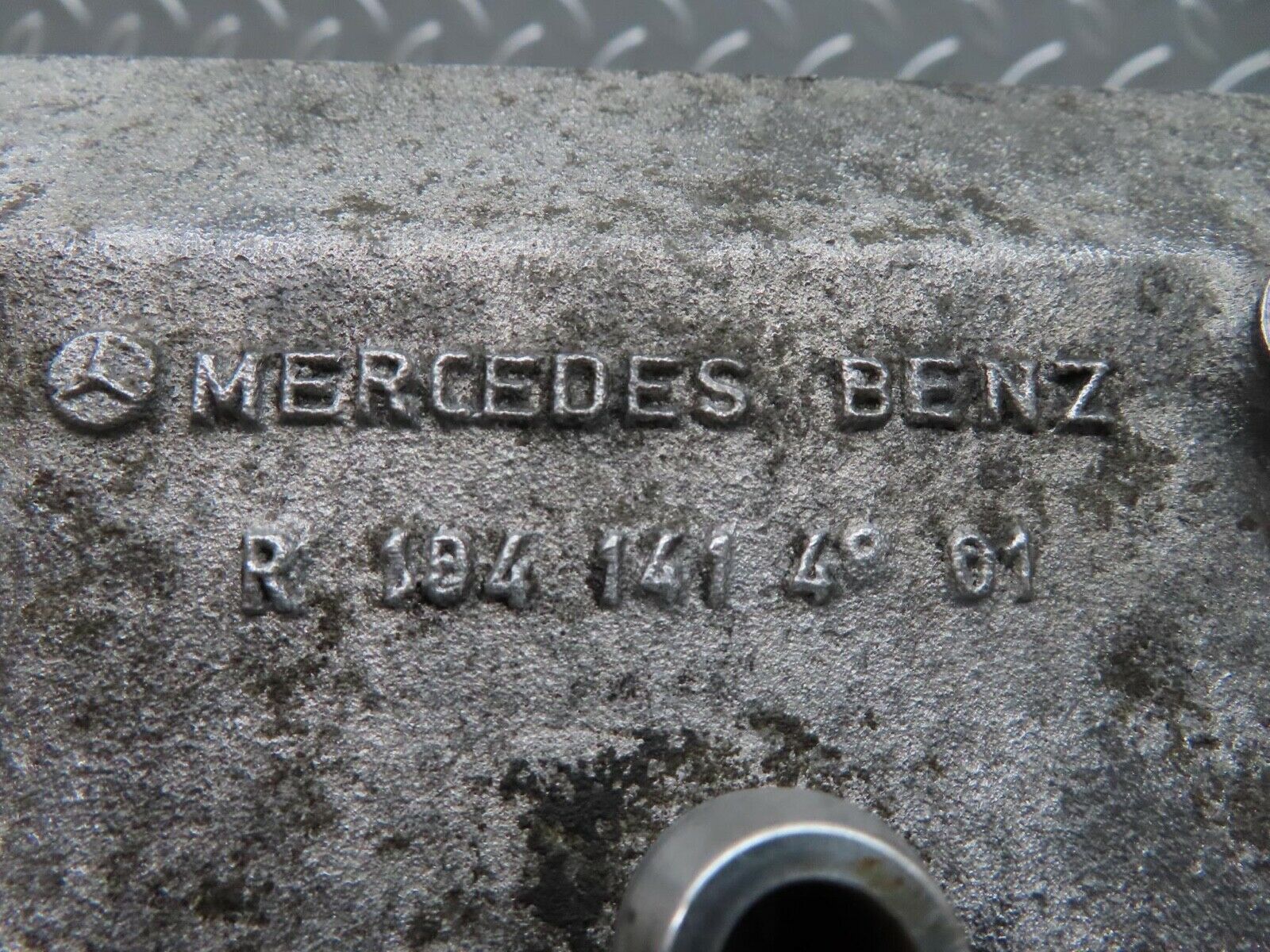 15120 Mercedes-Benz W140 S320 Air Intake Manifold 1041414801