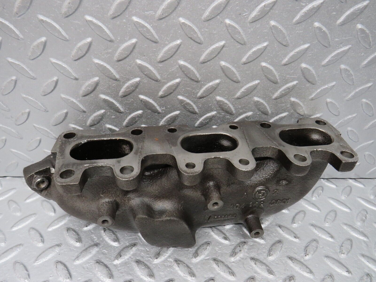 38644 Mercedes-Benz R129 280SL Coupe Exhaust Manifold 4-6 1041423601