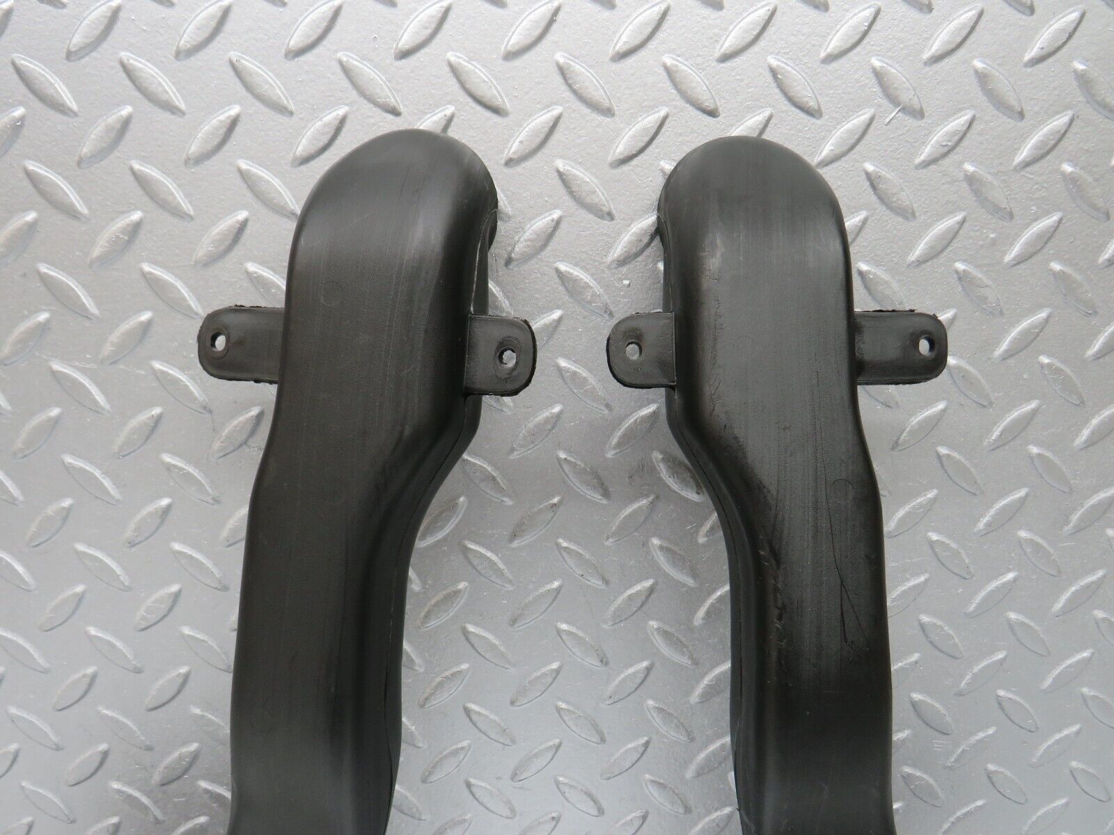 38300 Mercedes-Benz R129 280SL Coupe Front Air Vent Duct Pair 1298300344 1298300444