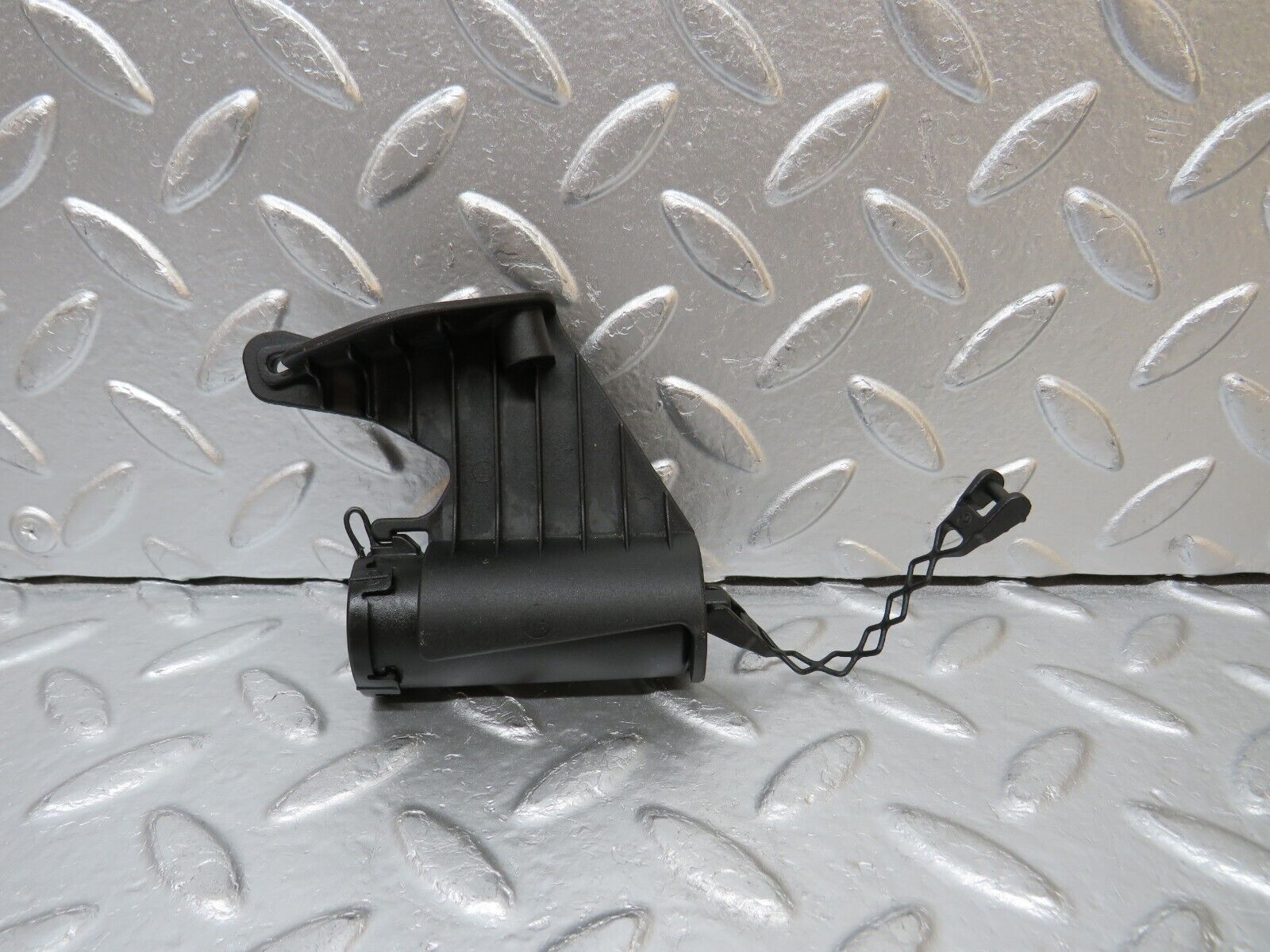 30416 Mercedes-Benz W124 230E Bracket 1246892214