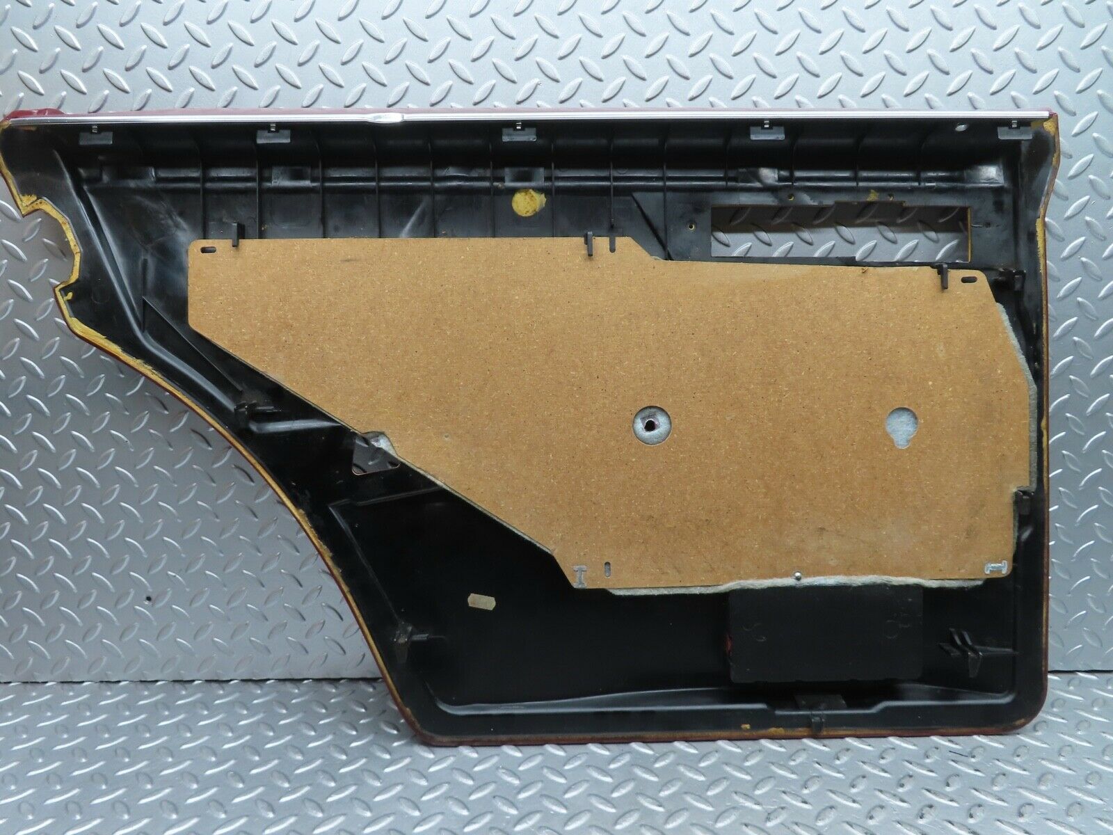 21457 Mercedes-Benz W126 300SE Rear Right Door Card Burgundy Red 1267370270