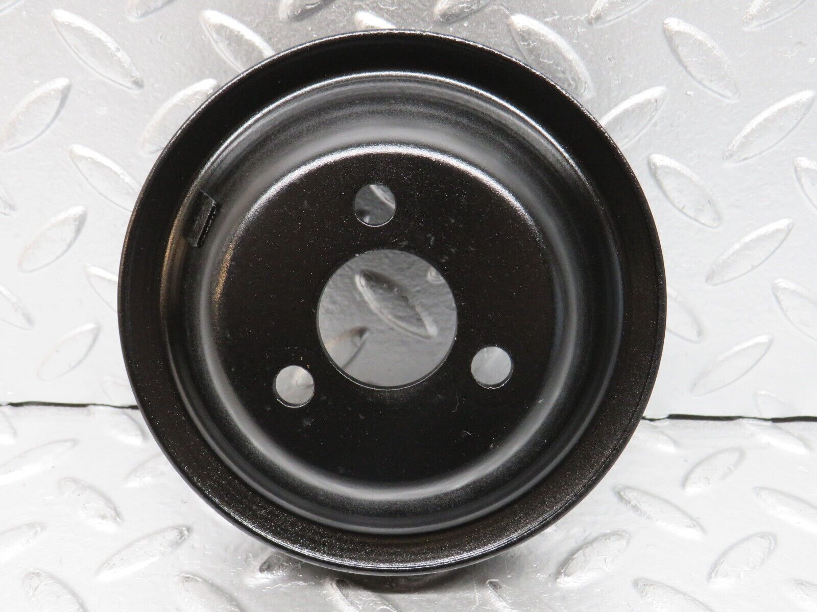 32547 Mercedes-Benz S124 300TE Wagon Water Pump Pulley 1264600379