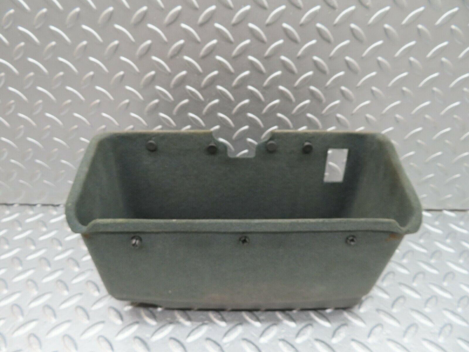 17962 Mercedes-Benz W123 200 Glove Box