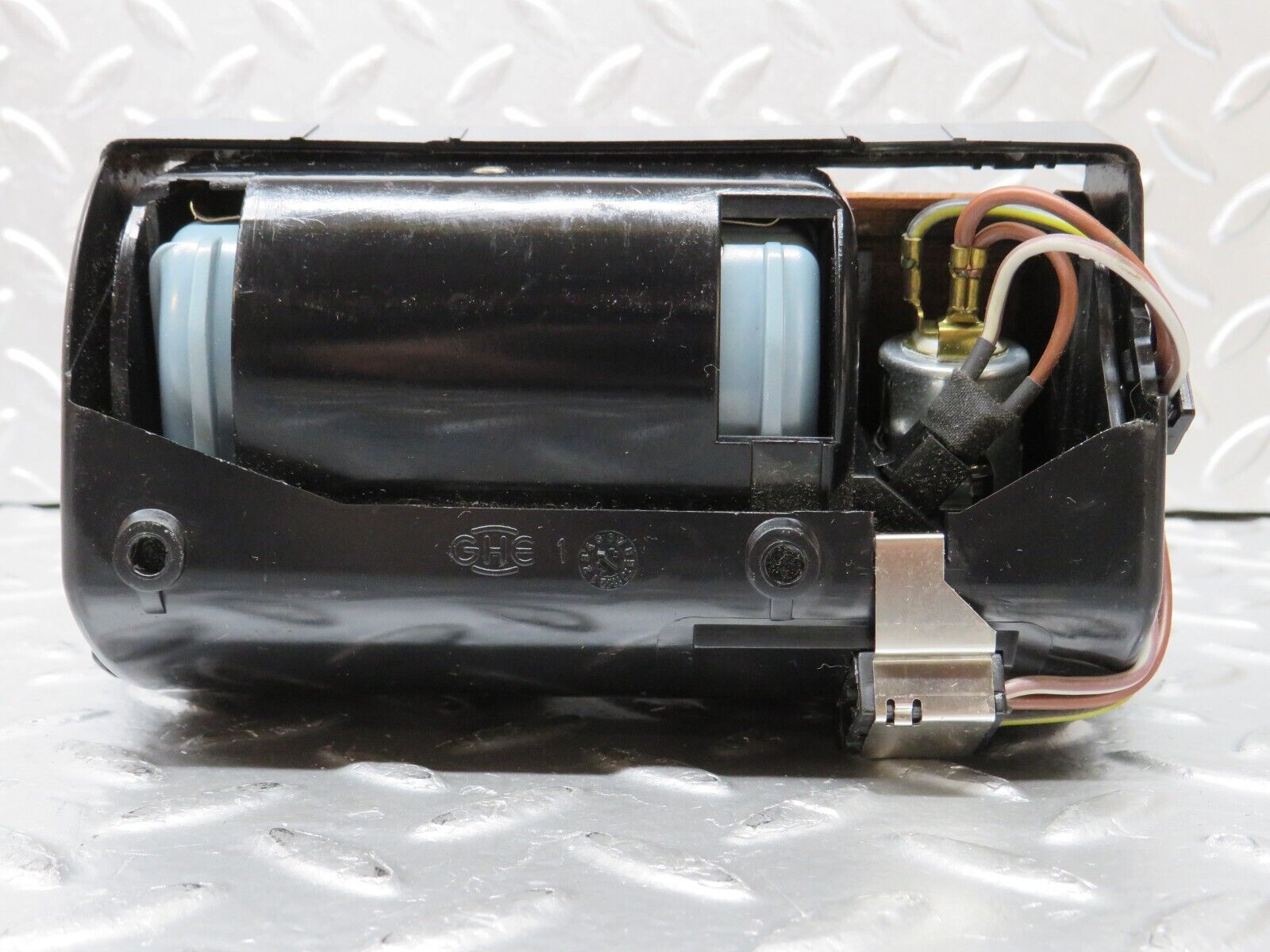 31310 Mercedes-Benz S124 220TE Wagon Centre Console Ashtray Wood Finish