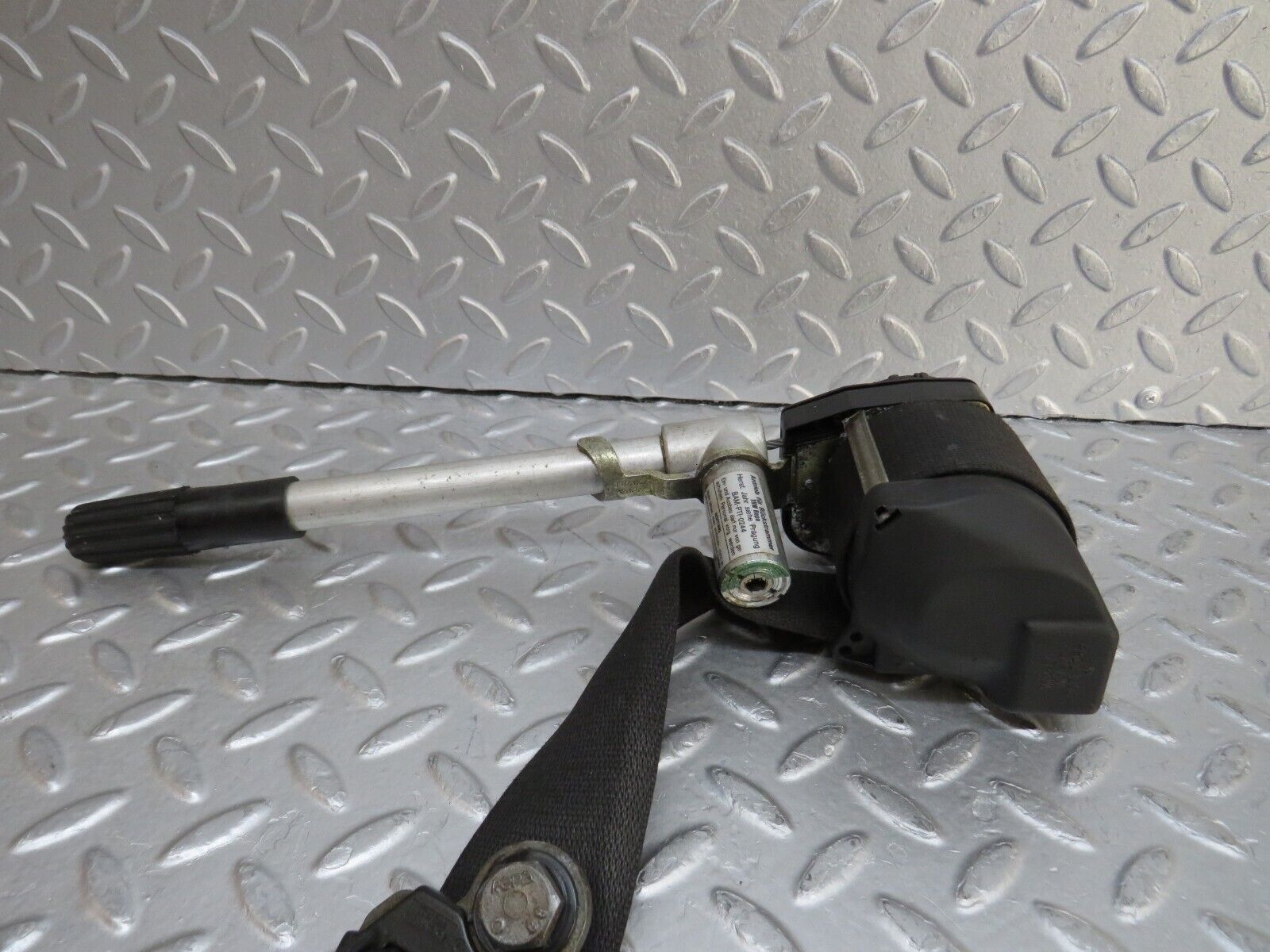 37163 Mercedes-Benz C126 420SEC Coupe Front Right Seat Belt With Buckles 1268806886