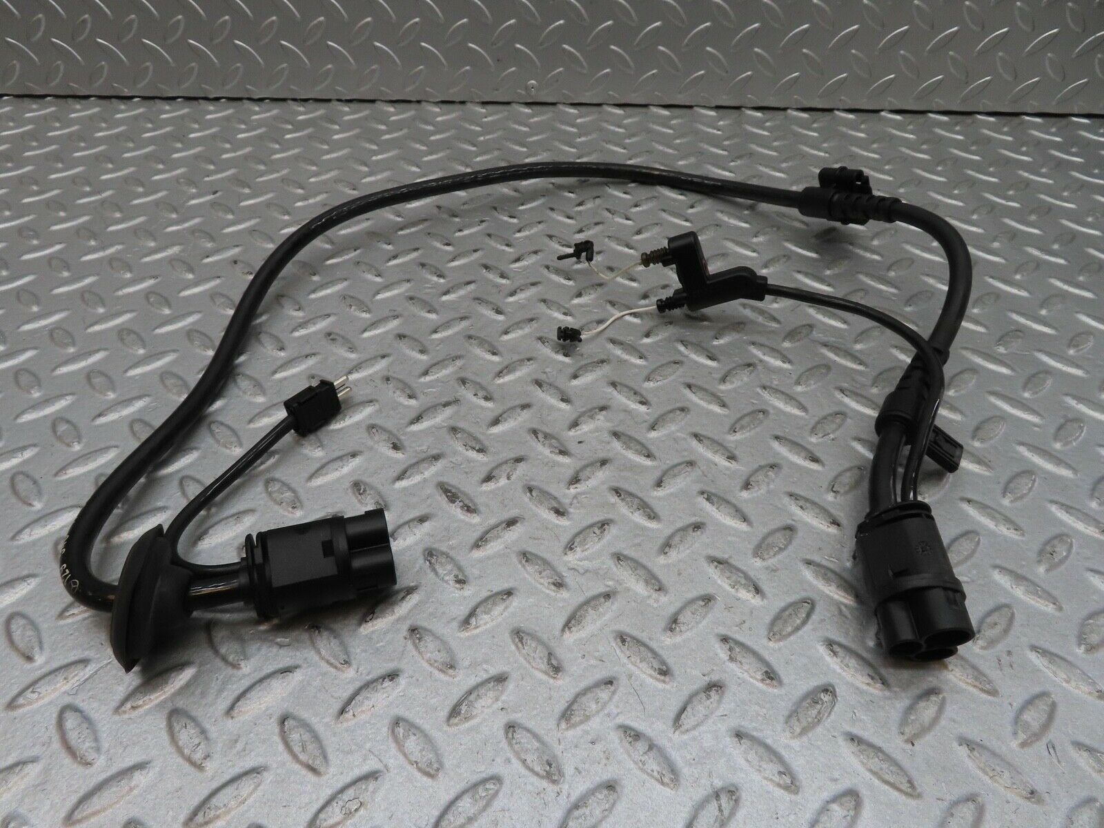 17291 Mercedes-Benz R129 300SL Coupe Front Left Brake Pad Warning Loom