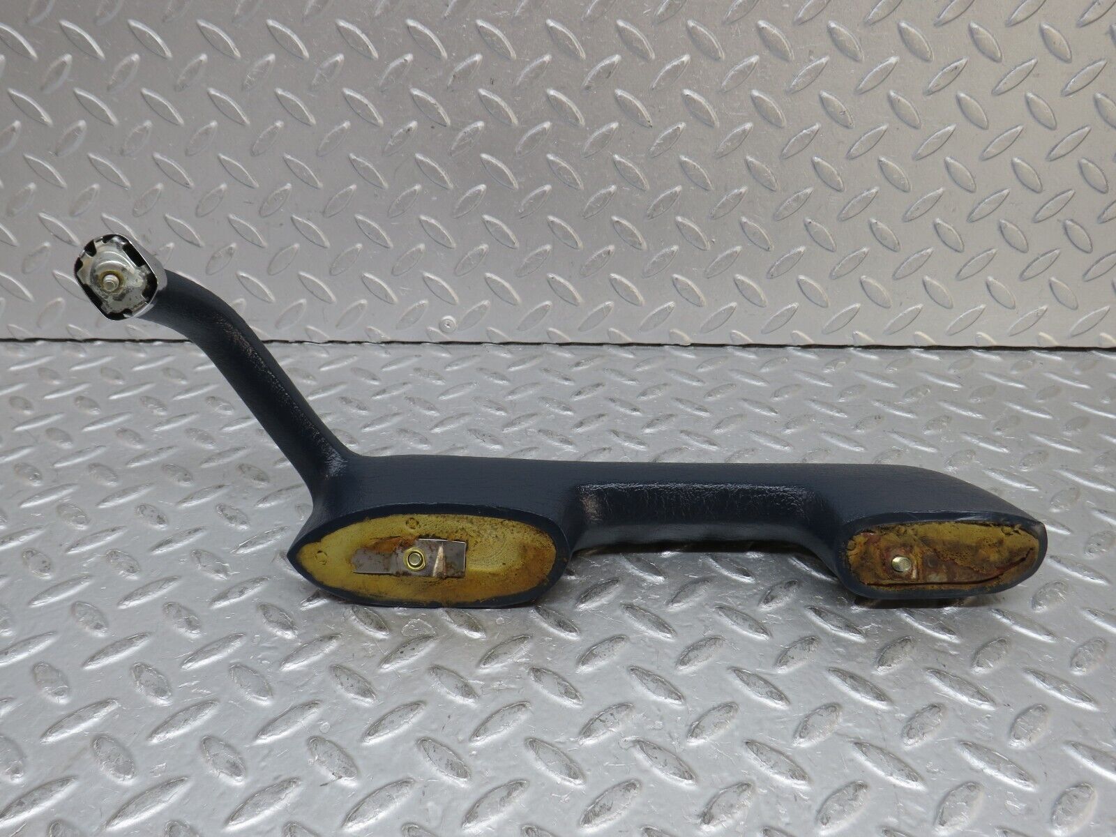 37304 Mercedes-Benz W109 300SEL Interior Door Handle Rear Left Blue