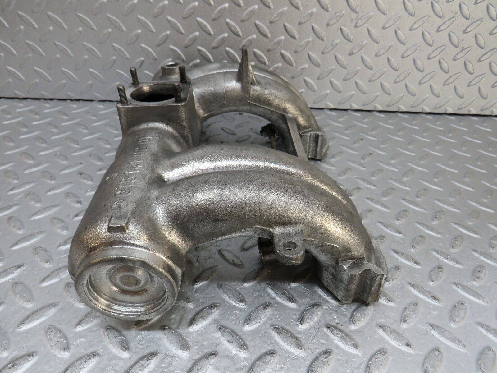 35927 Mercedes-Benz 240D OM616.912 Intake Manifold 6151410201