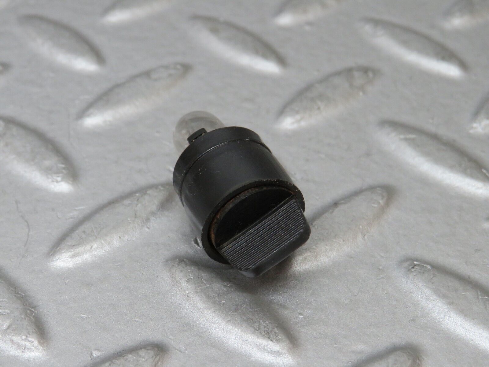 36402 Mercedes-Benz W108 Instrument Cluster Bulb 2x