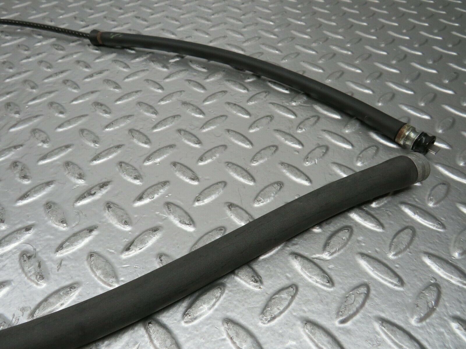 23329 Mercedes-Benz W116 350SE Speedometer Cable For Automatic Gearbox