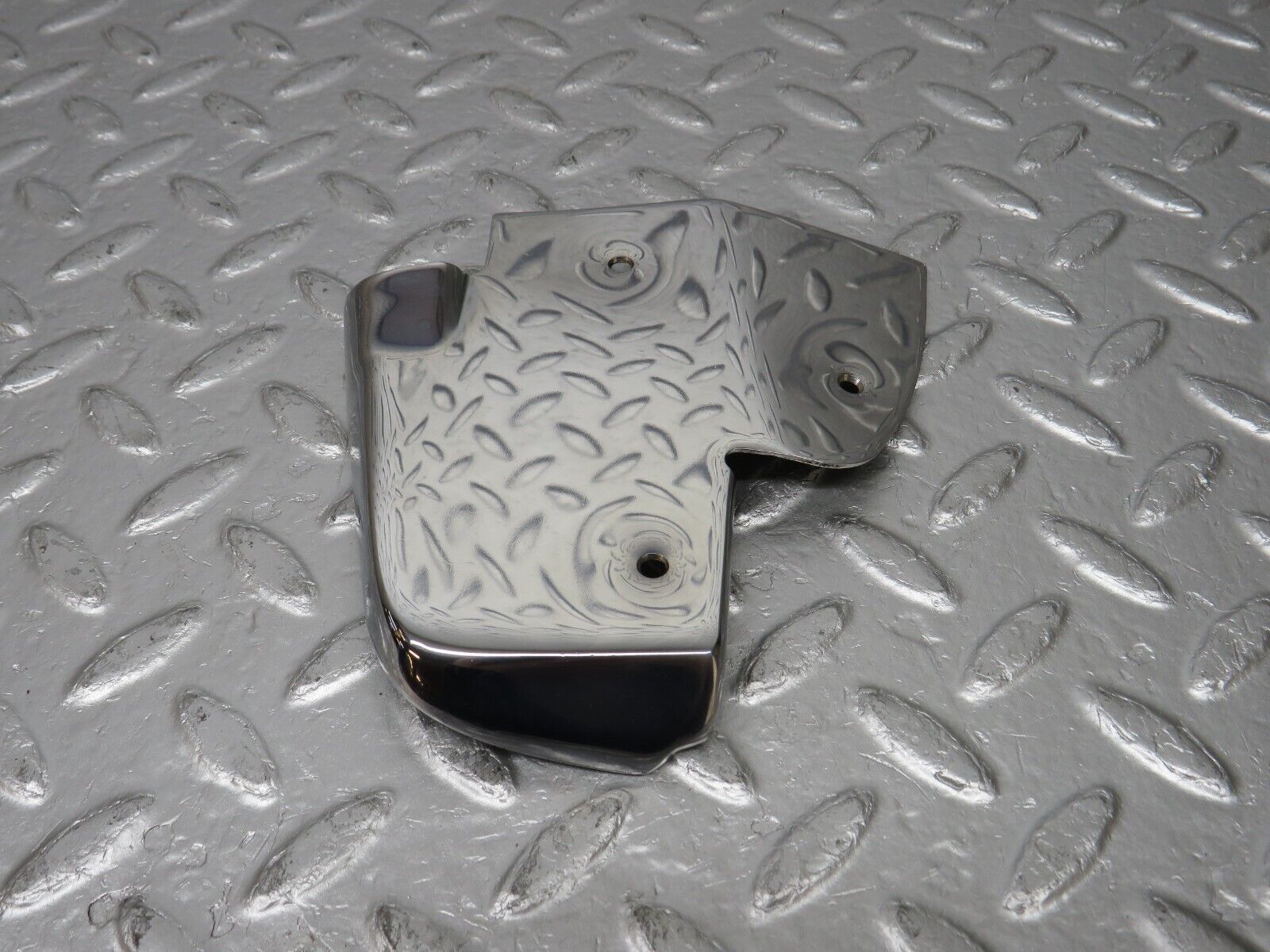 34358 Mercedes-Benz C126 380SEC Coupe Door Chrome Cover Left Side