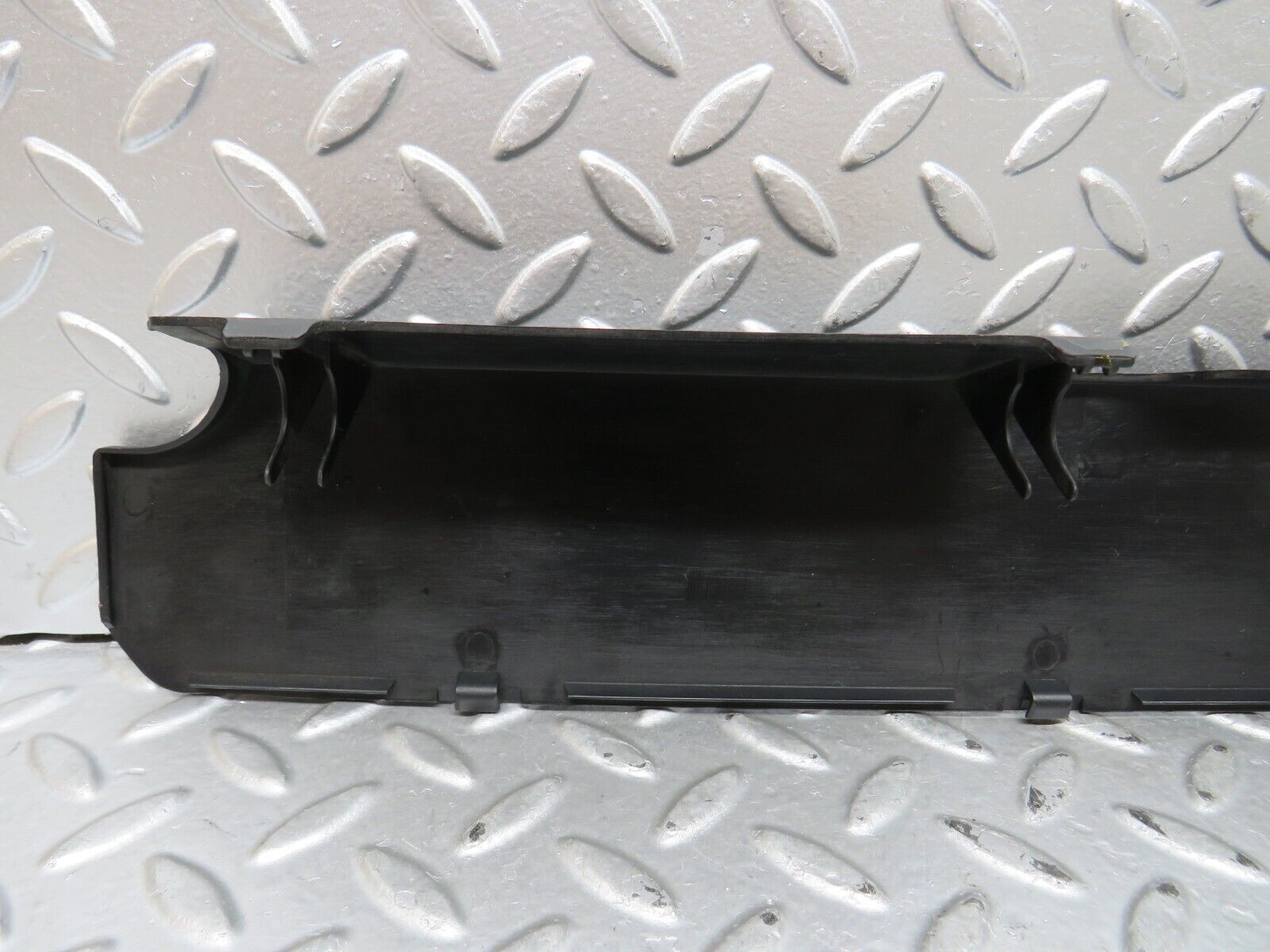 29005 Mercedes-Benz C124 320CE Coupe Ignition Wire Cover 1041590325