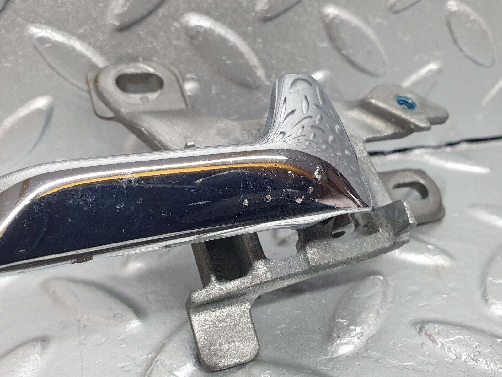 40899 Mercedes-Benz W126 300SE Right Interior Door Handle