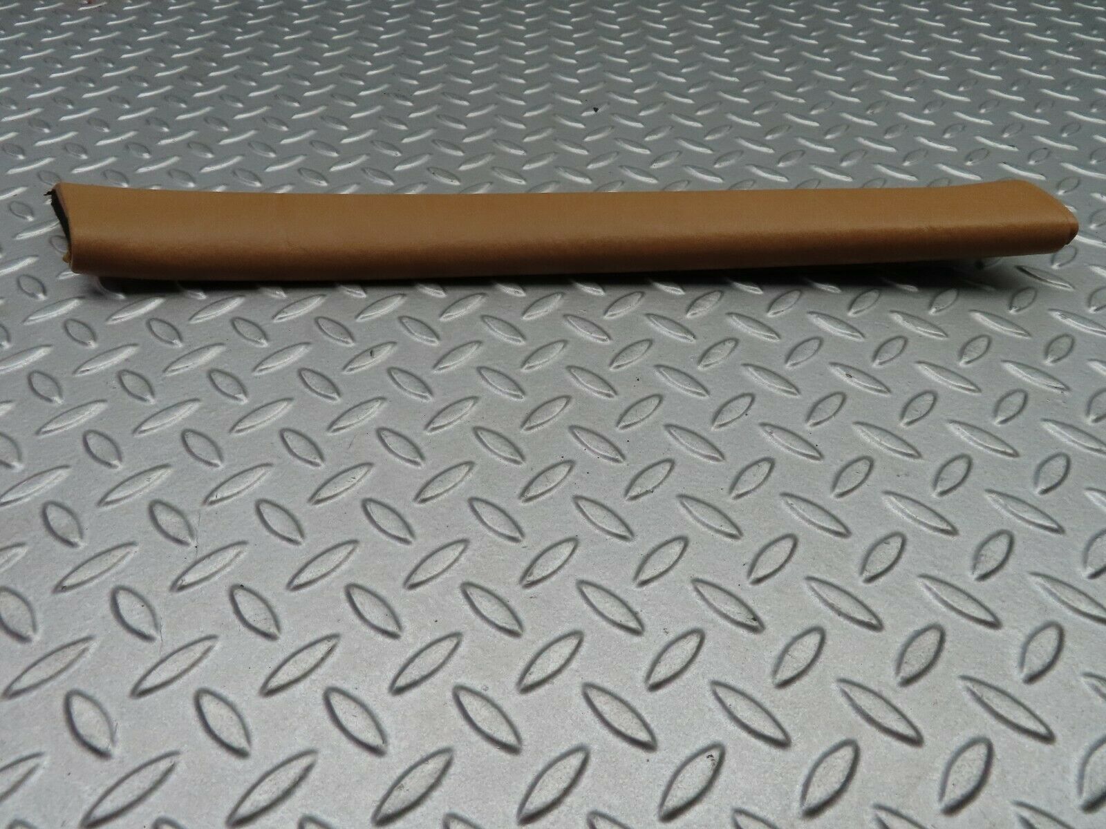 5672 Mercedes-Benz W123 200 A Pillar Cover Right Side