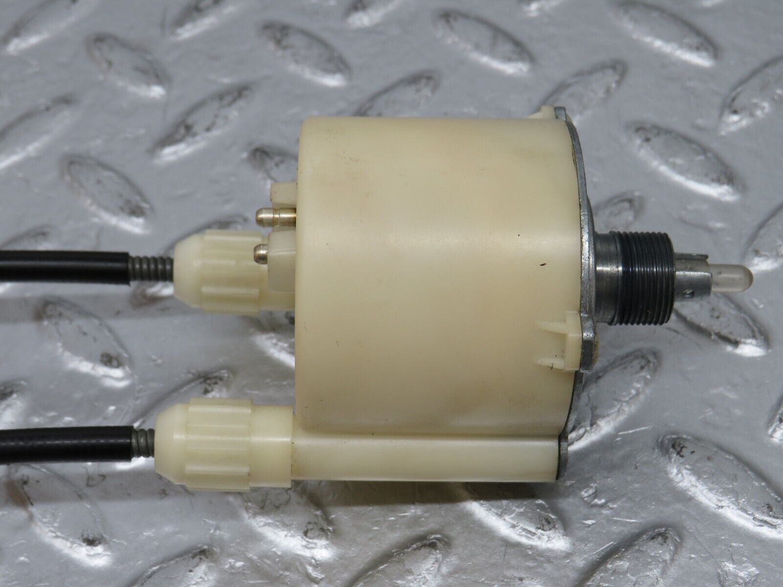 33764 Mercedes-Benz W201 190E 2.0L Heater Control Switch 2018300185