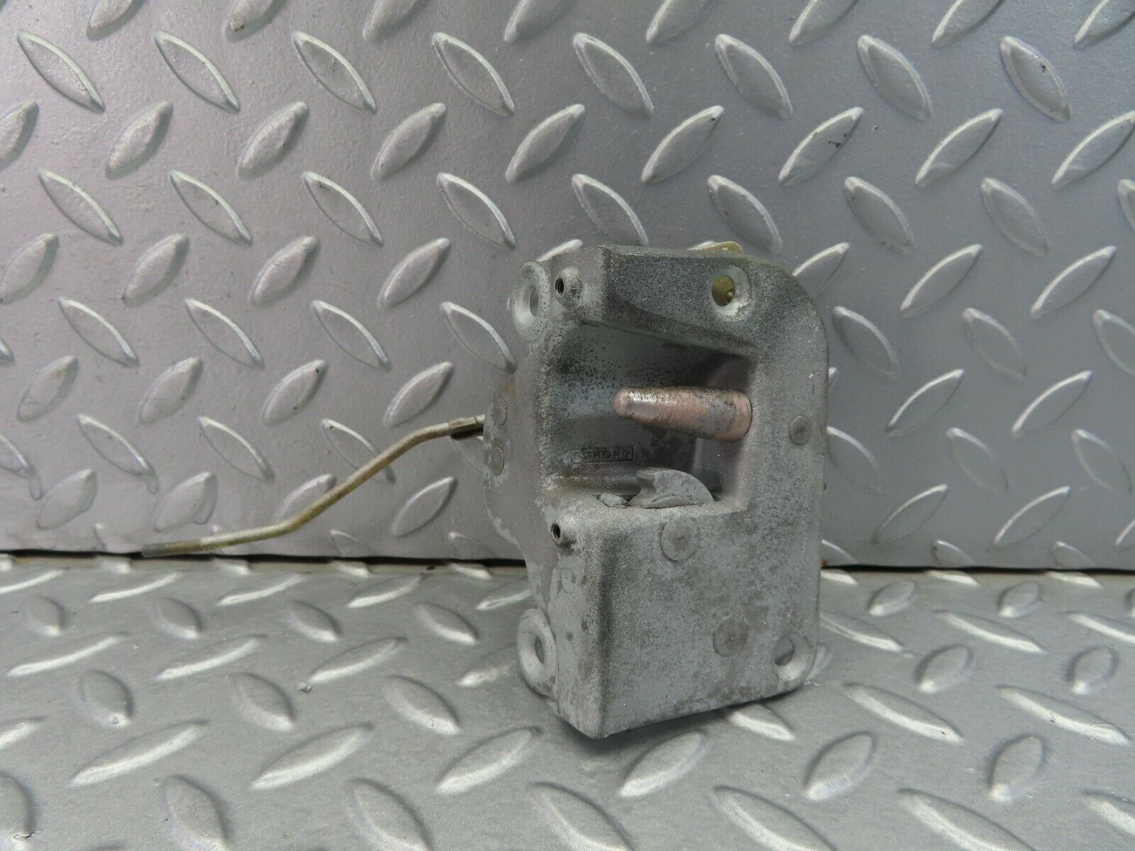 7857 Mercedes-Benz W115 220D Front Right Door Lock Mechanism