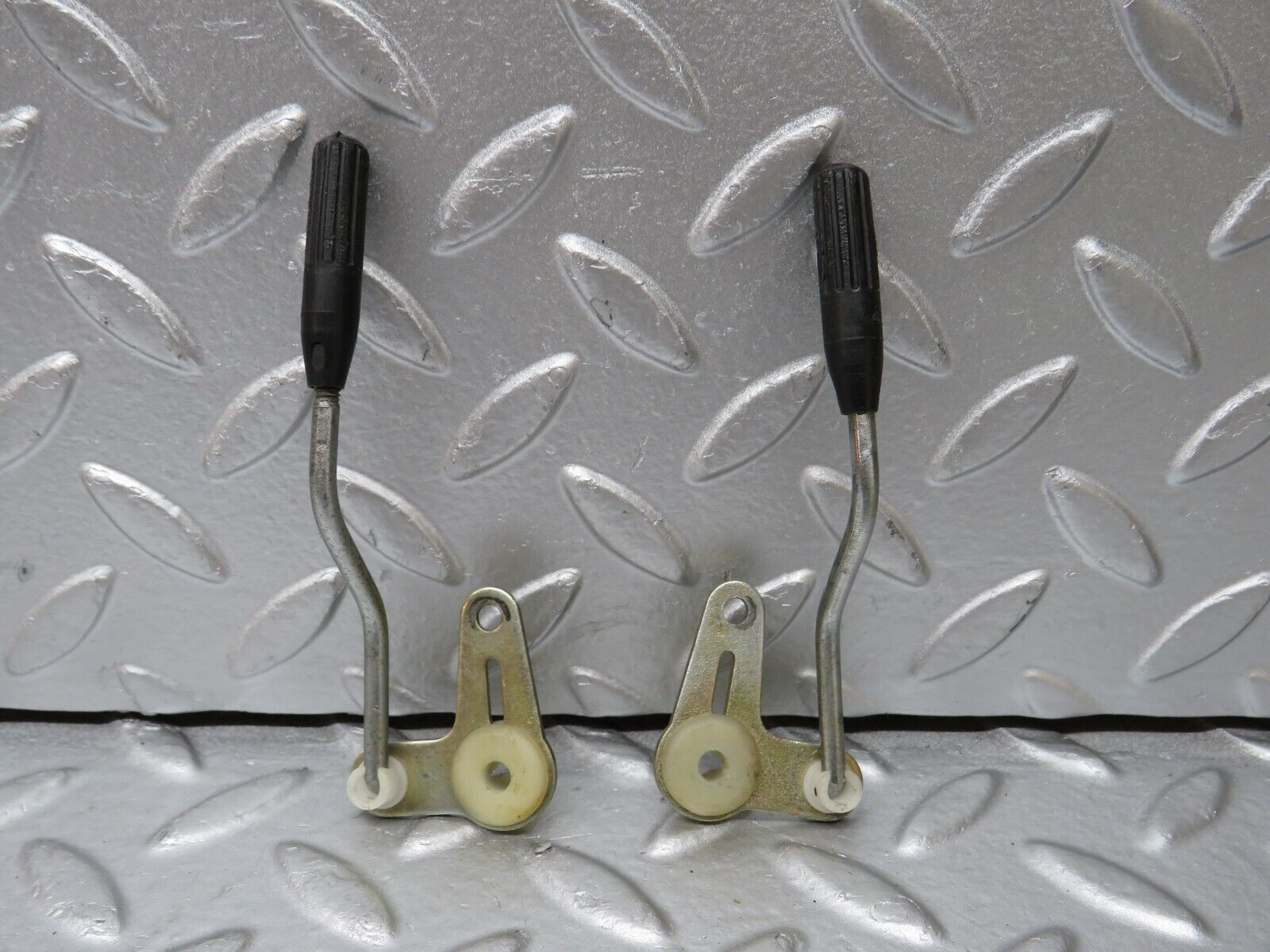 32198 Mercedes-Benz W123 230E Rear Door Lock Knob Pair