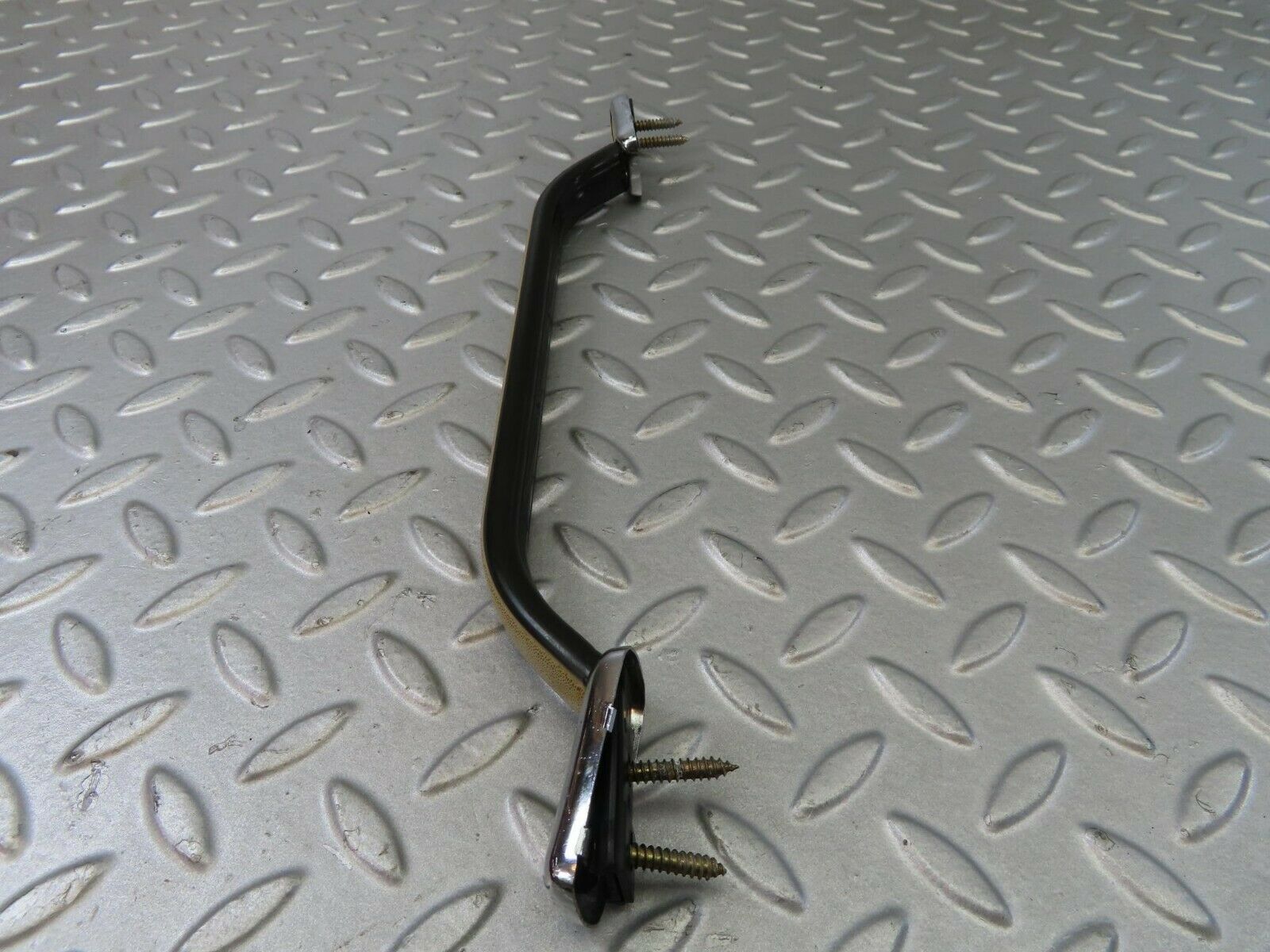 7304 Mercedes-Benz W116 450SE Interior Roof Grab Handle Front