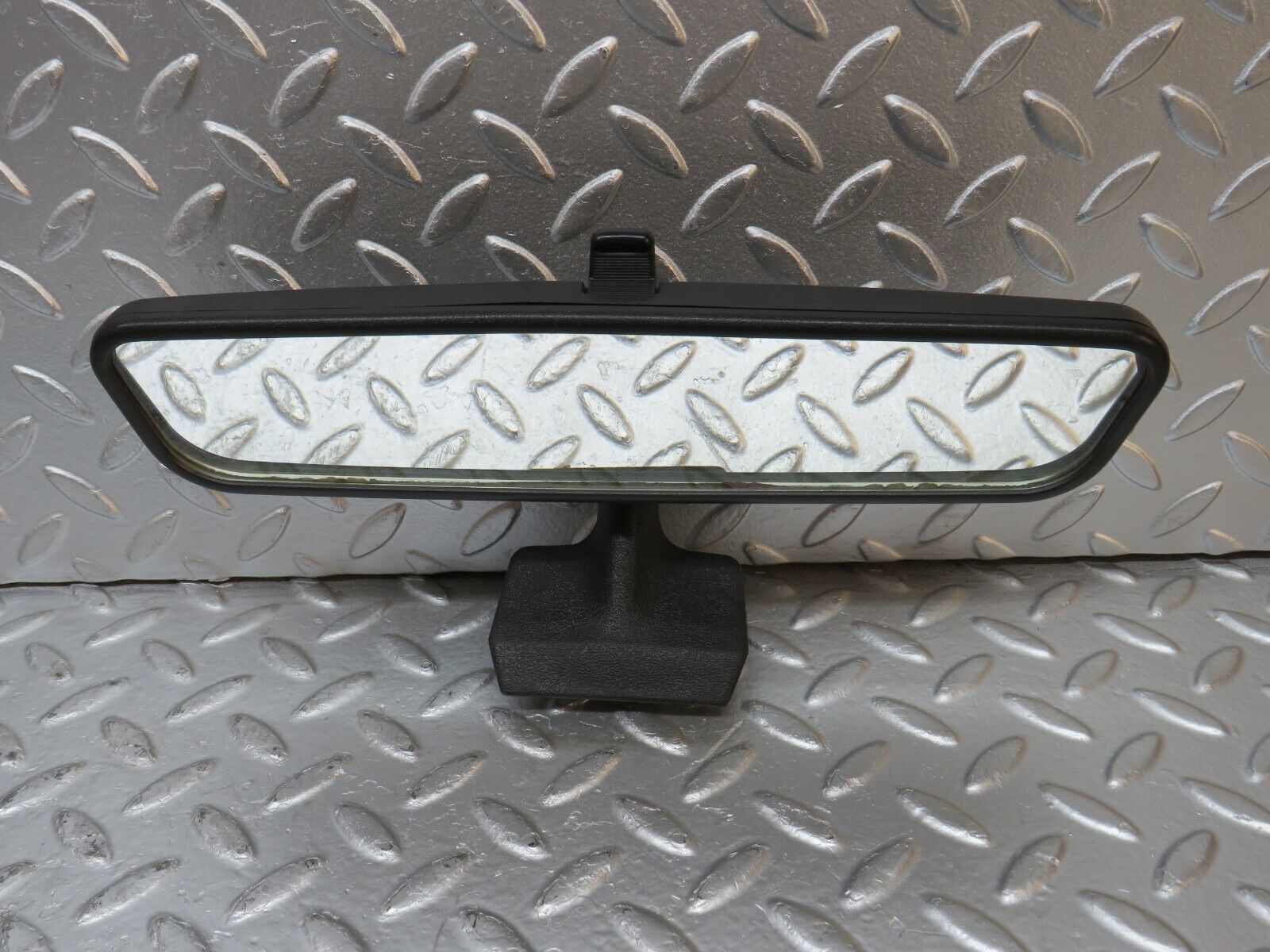 31261 Mercedes-Benz S124 220TE Wagon Rear View Mirror 140157-4/1/1