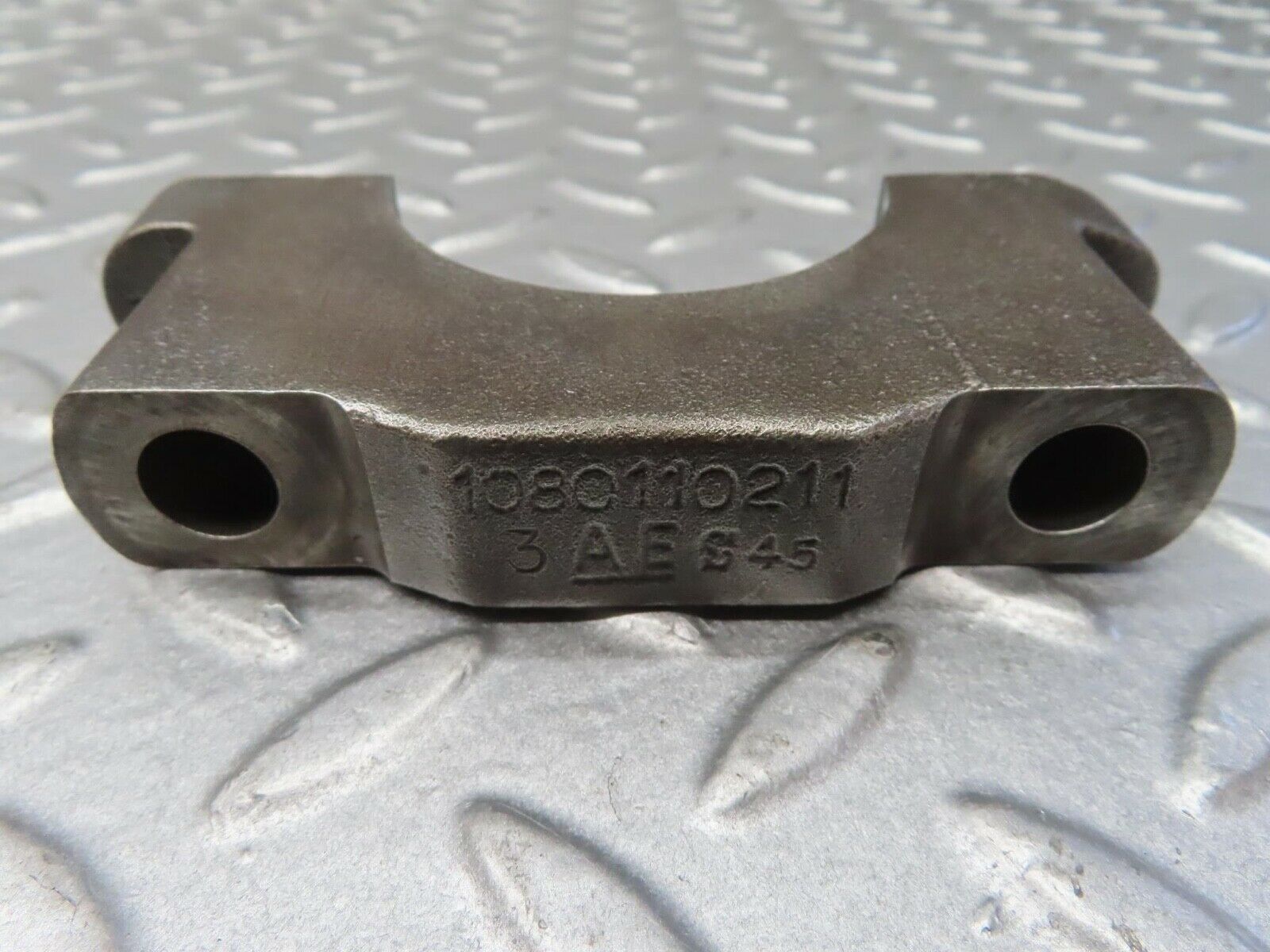 13383 Mercedes-Benz W111 230S Crankshaft Bearing Holder Block 1080110211